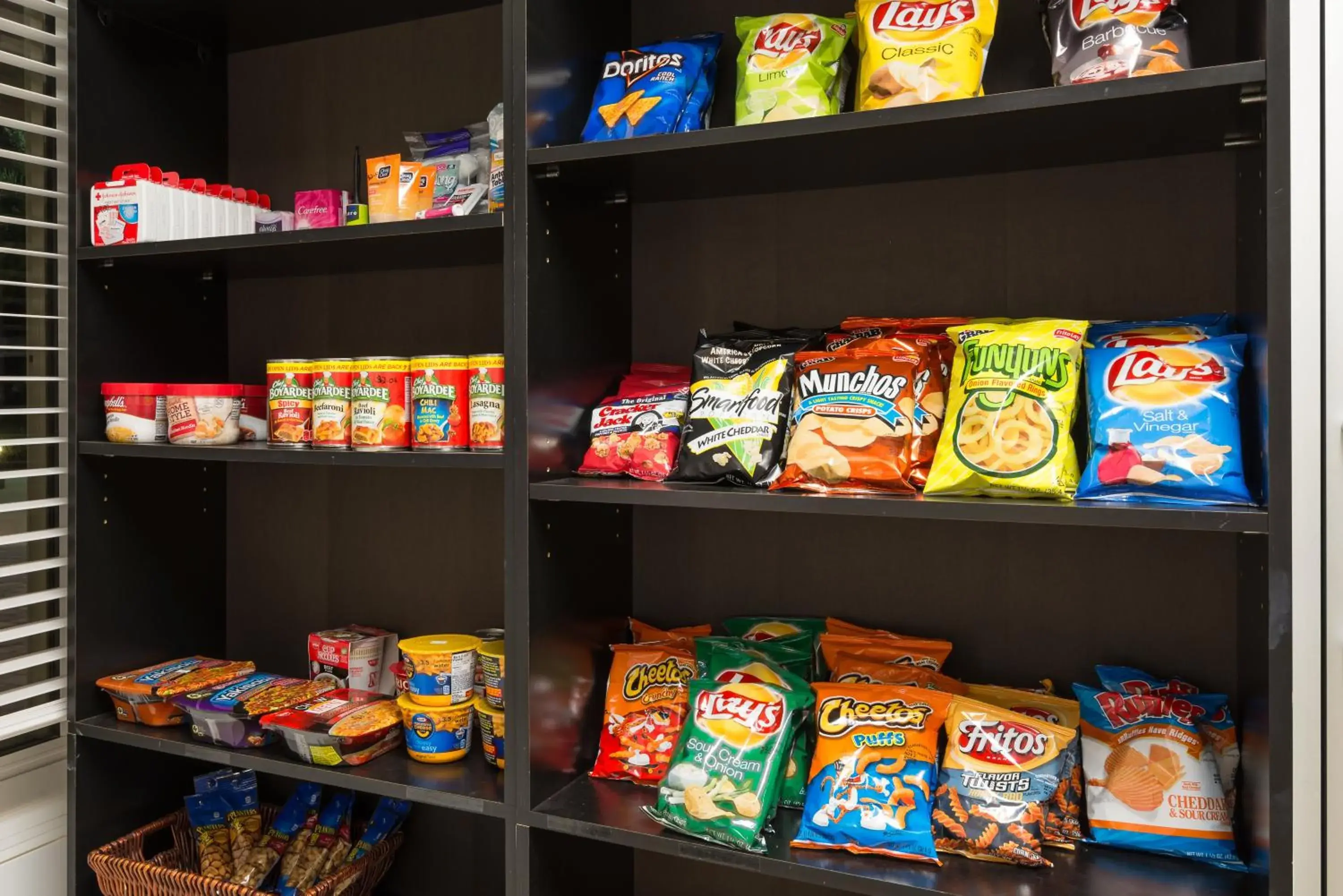 Lobby or reception in Holiday Inn Express Hotel & Suites New Iberia - Avery Island by IHG Lobby or reception in Holiday Inn Express Hotel & Suites New Iberia - Avery Island by IHG