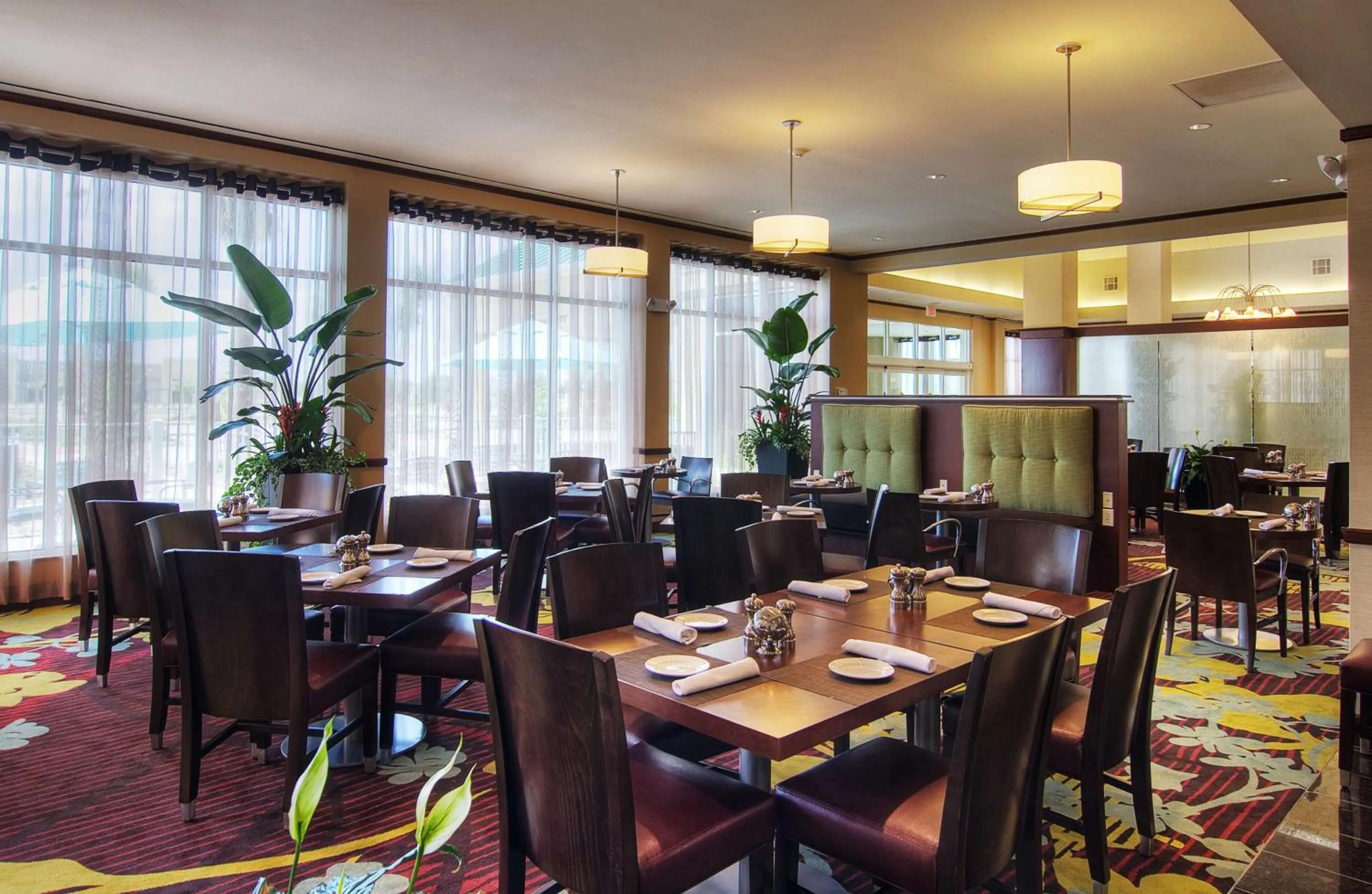 Restaurant/places to eat in Hilton Garden Inn Houston-Pearland
