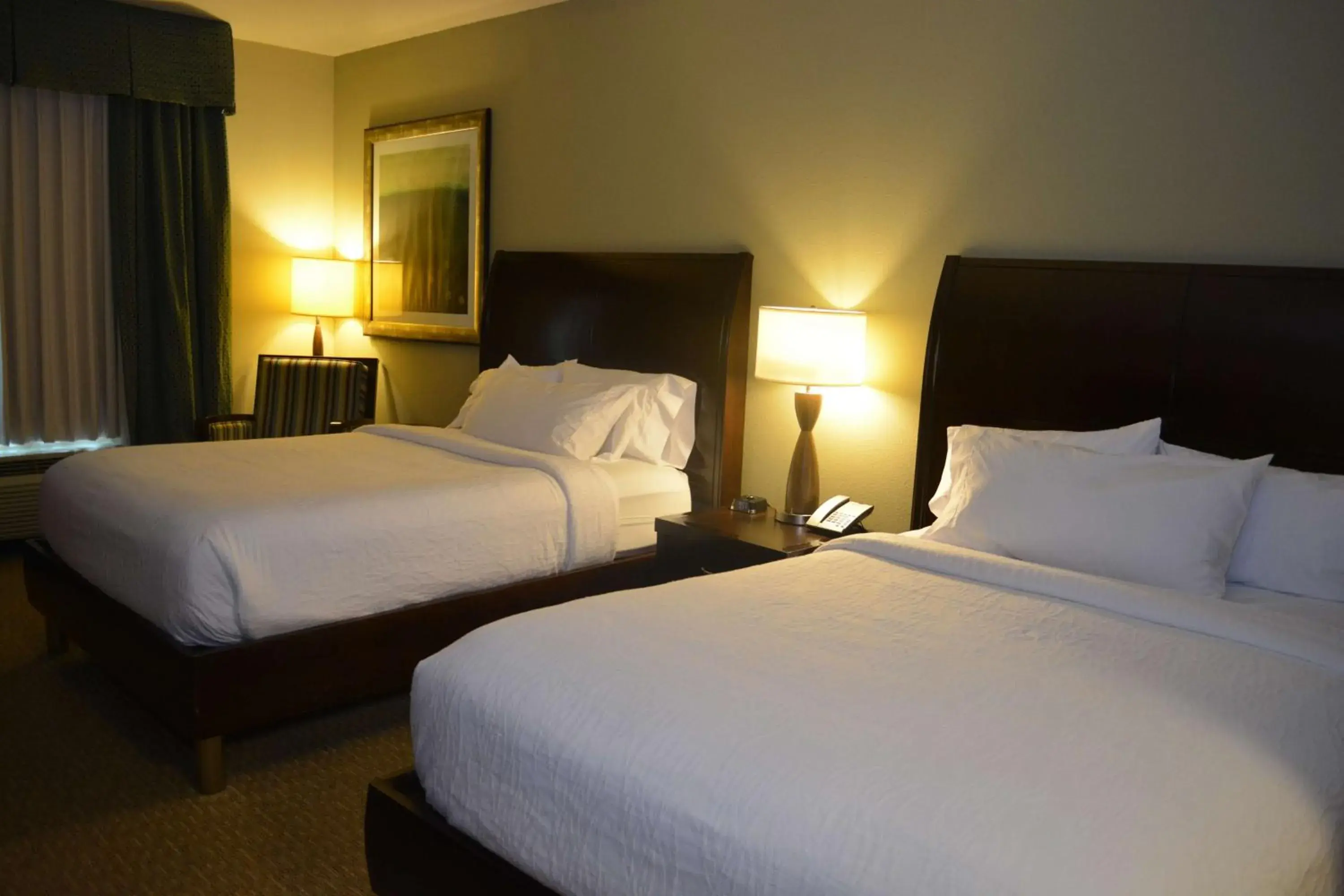 Bed in Hilton Garden Inn Houston-Pearland Bed in Hilton Garden Inn Houston-Pearland