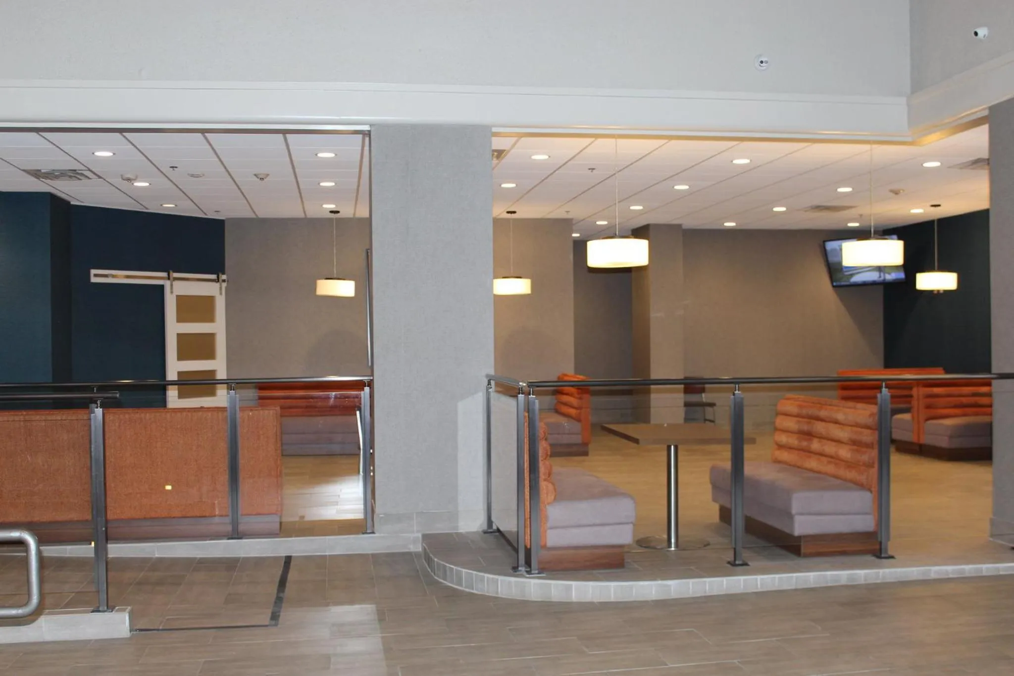 Restaurant/places to eat in Holiday Inn Baton Rouge-South by IHG