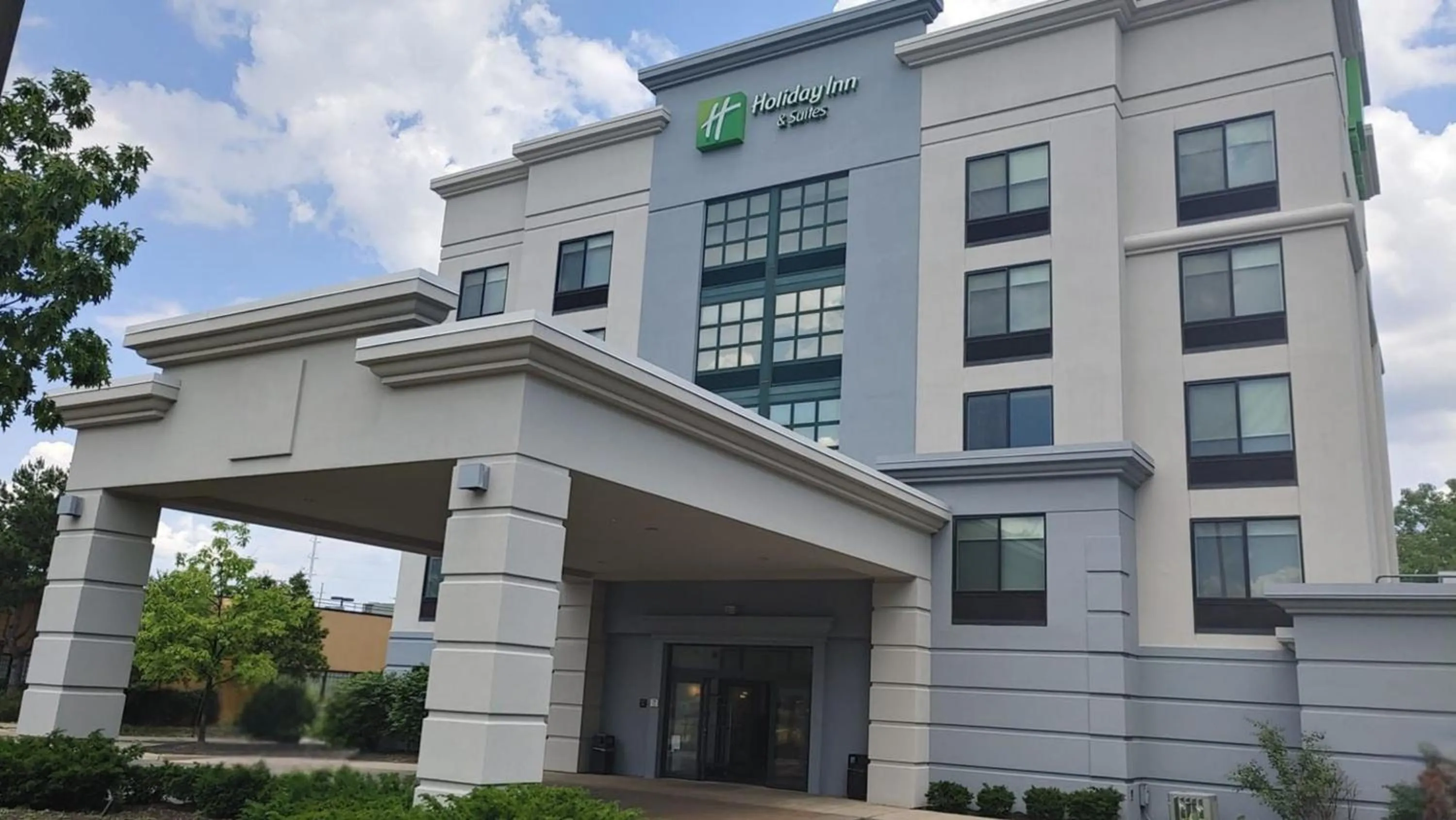 Property building in Holiday Inn Hotel & Suites Ann Arbor University of Michigan Area by IHG