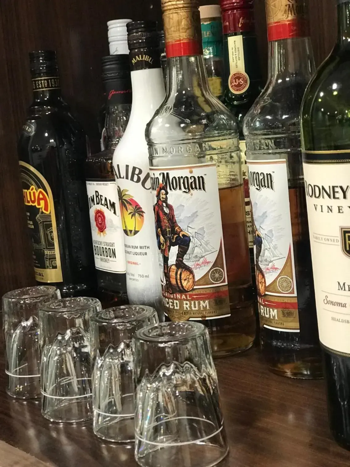 Lounge or bar in Holiday Inn Hotel & Suites Ann Arbor University of Michigan Area by IHG Lounge or bar in Holiday Inn Hotel & Suites Ann Arbor University of Michigan Area by IHG