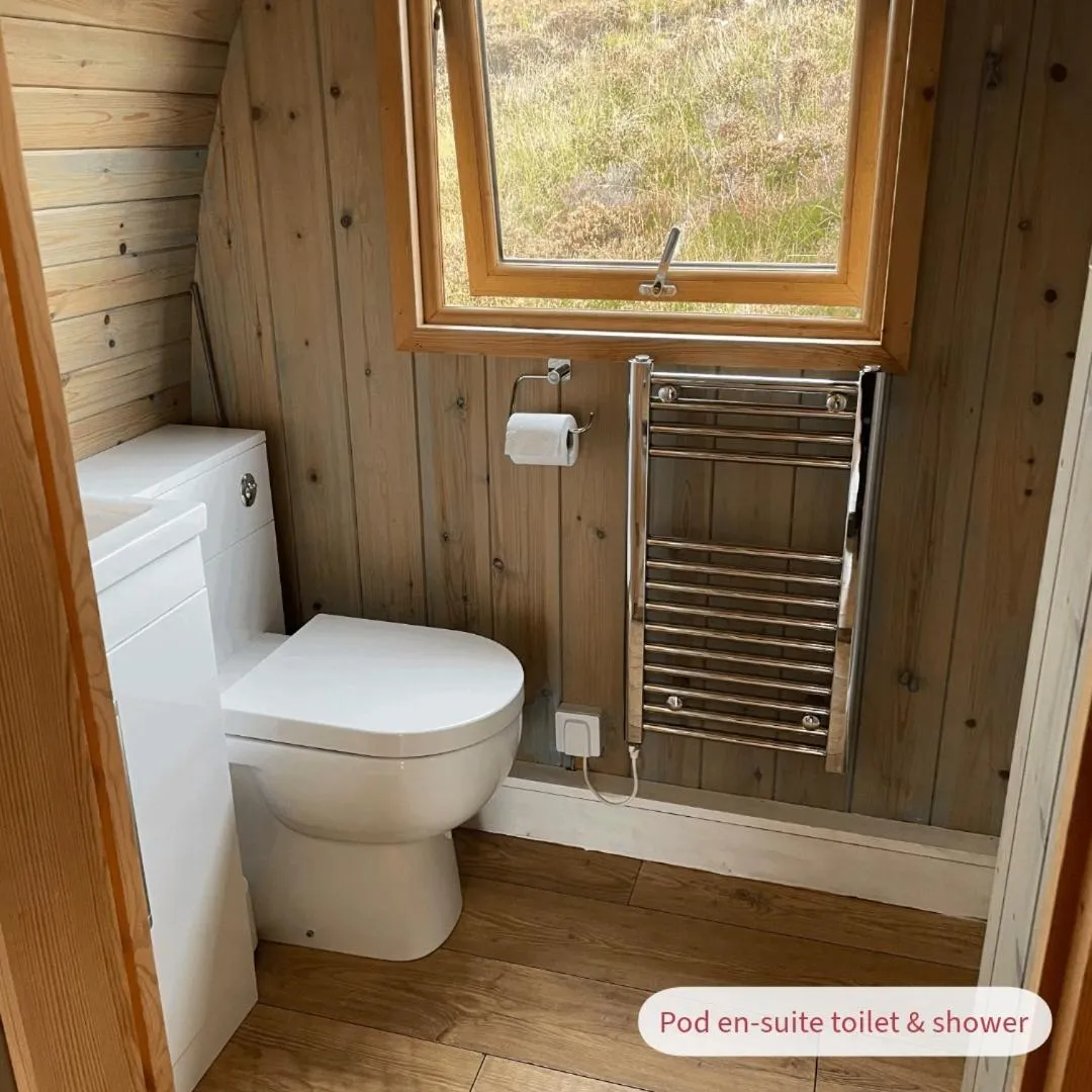 Bathroom in Acheninver Hostel