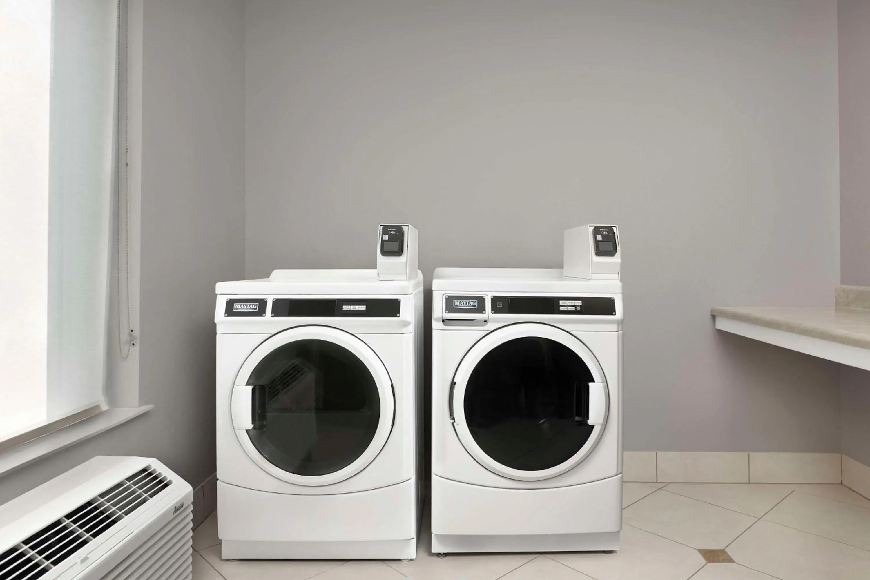 Property building in Hilton Garden Inn Raleigh Capital Blvd I-540 Property building in Hilton Garden Inn Raleigh Capital Blvd I-540