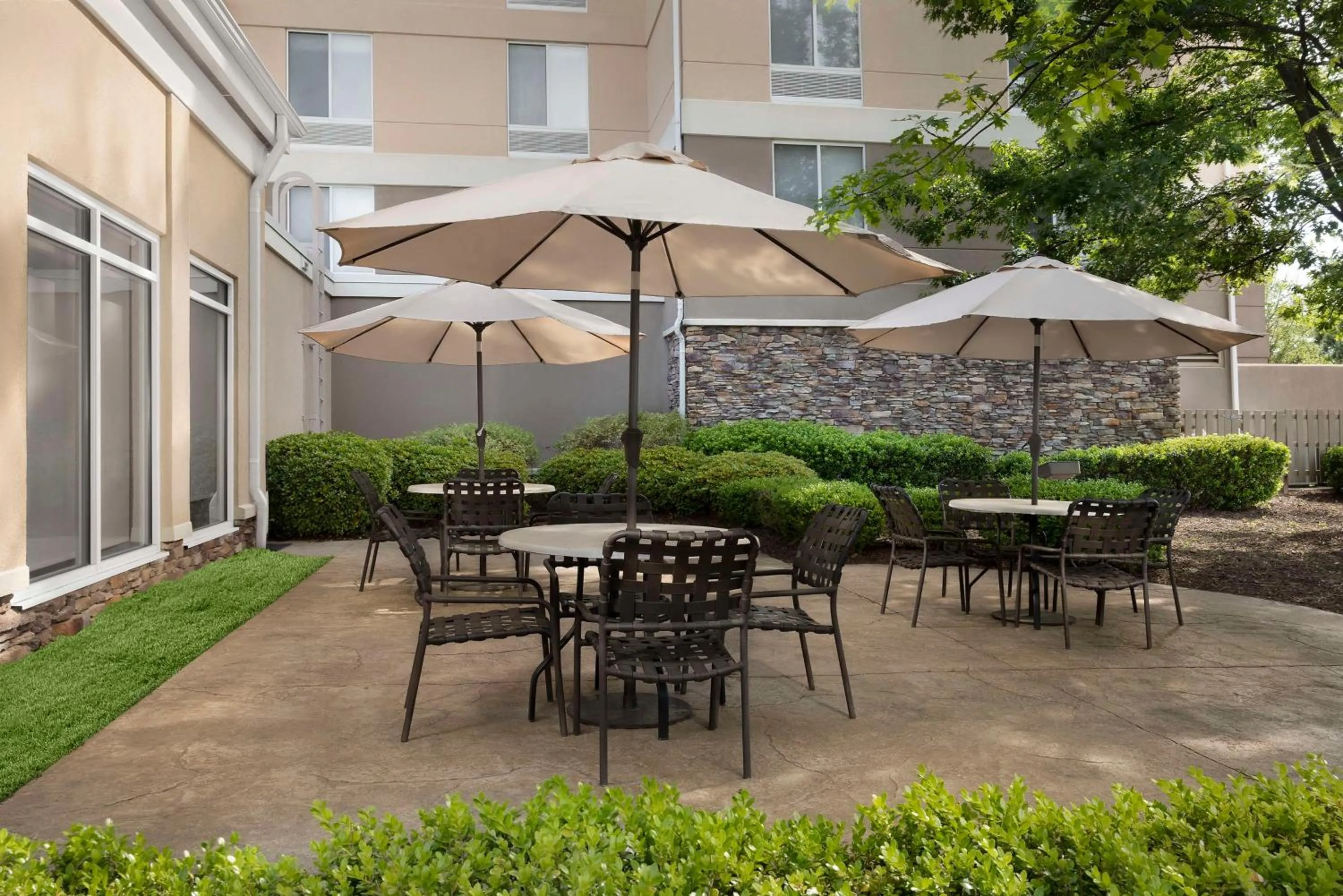 Patio in Hilton Garden Inn Raleigh Capital Blvd I-540