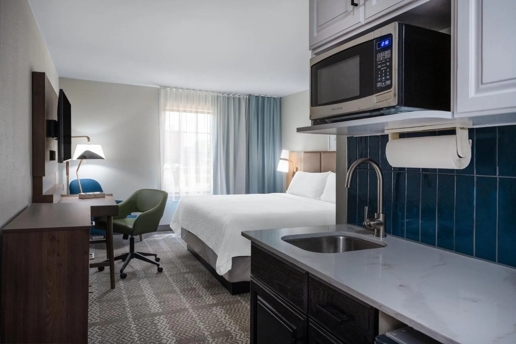 Photo of the whole room, Bed in Staybridge Suites West Des Moines by IHG