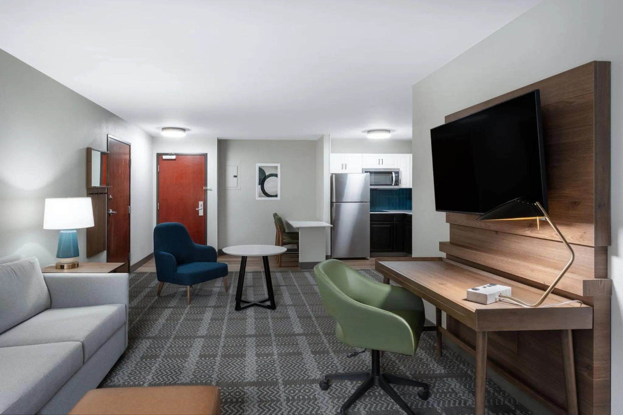 Photo of the whole room in Staybridge Suites West Des Moines by IHG