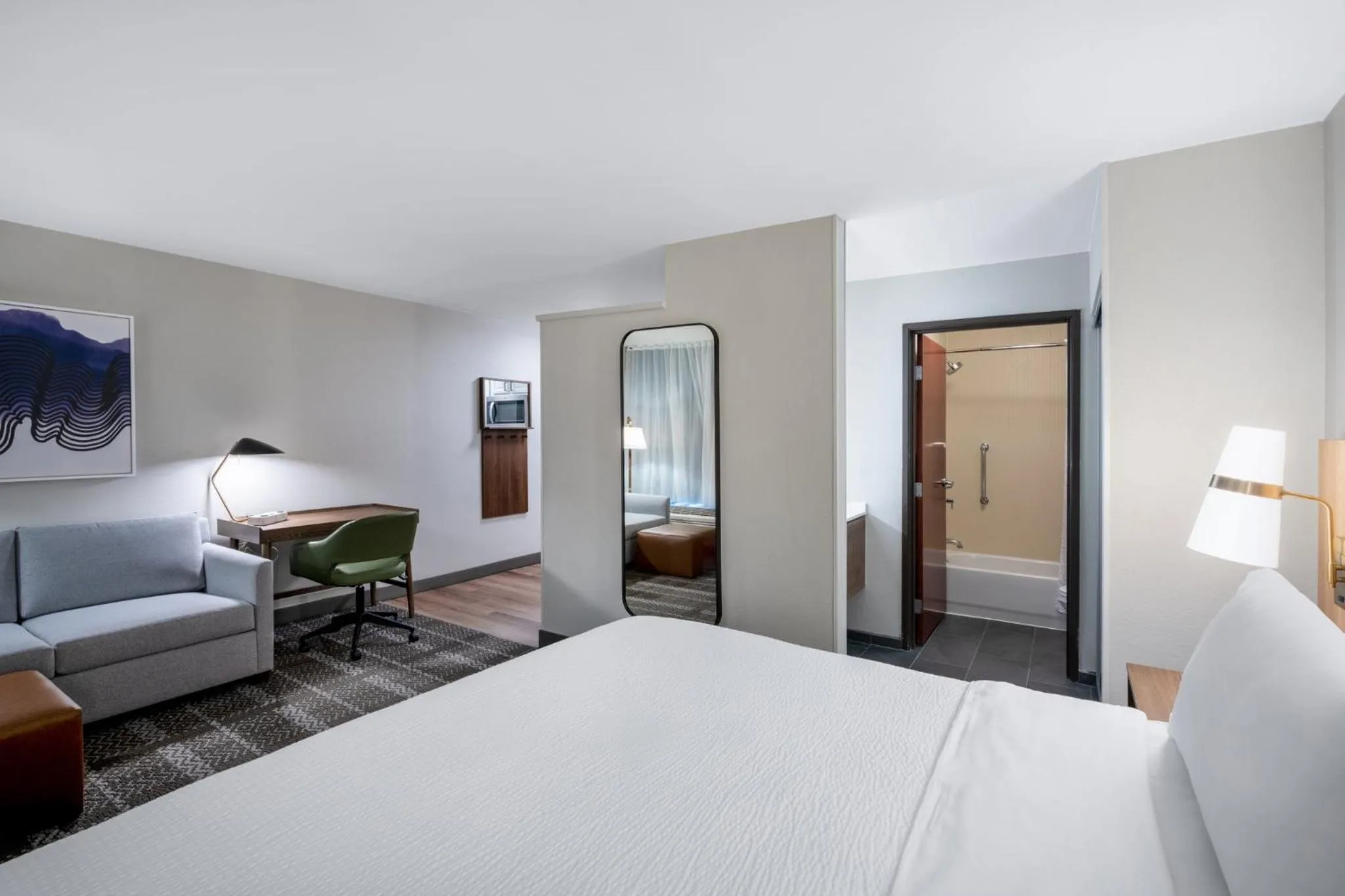 Photo of the whole room, Bed in Staybridge Suites West Des Moines by IHG