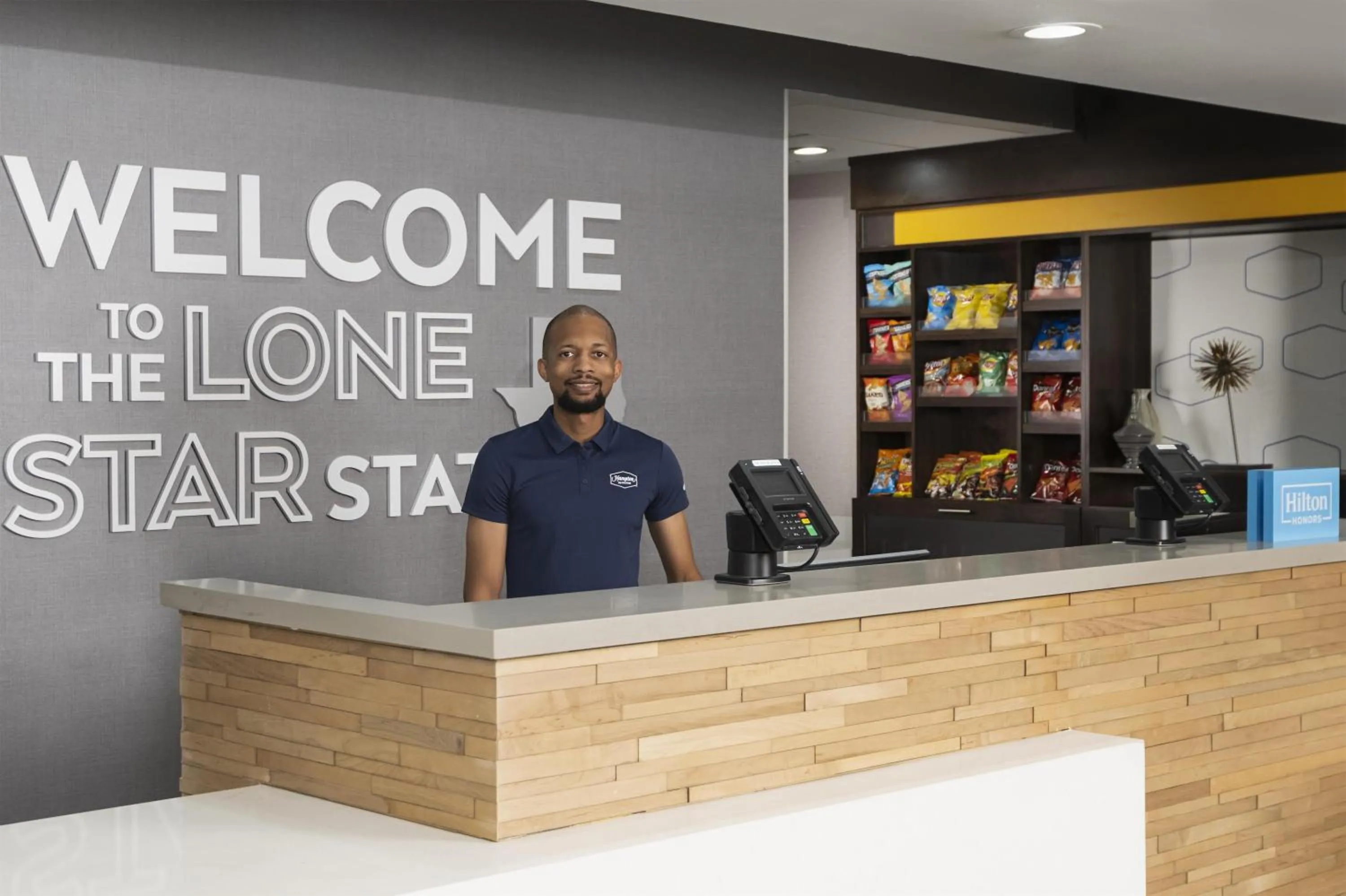 Lobby or reception in Hampton Inn & Suites - Mansfield