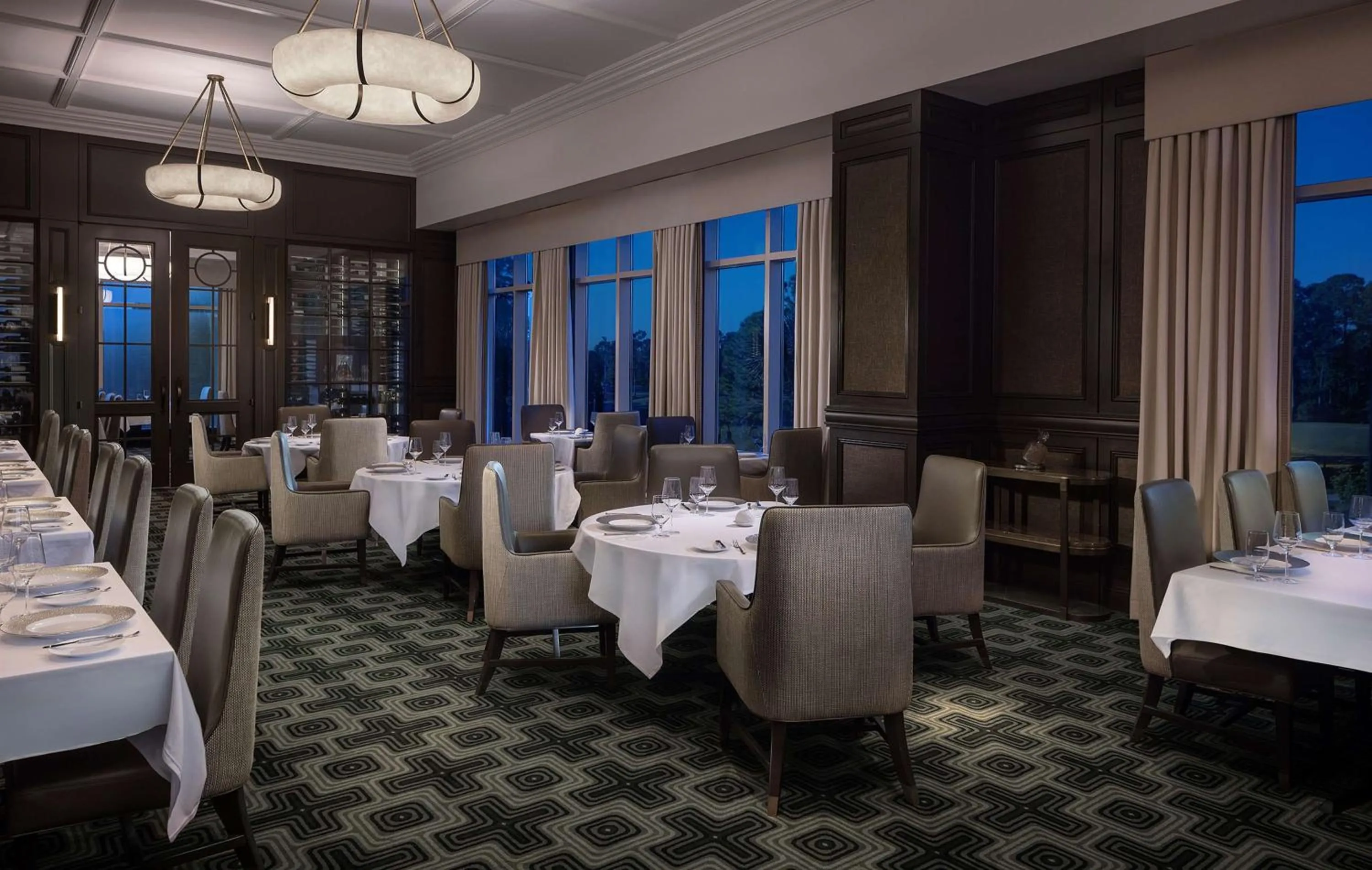 Restaurant/places to eat in Waldorf Astoria Orlando - An Official Walt Disney World Hotel