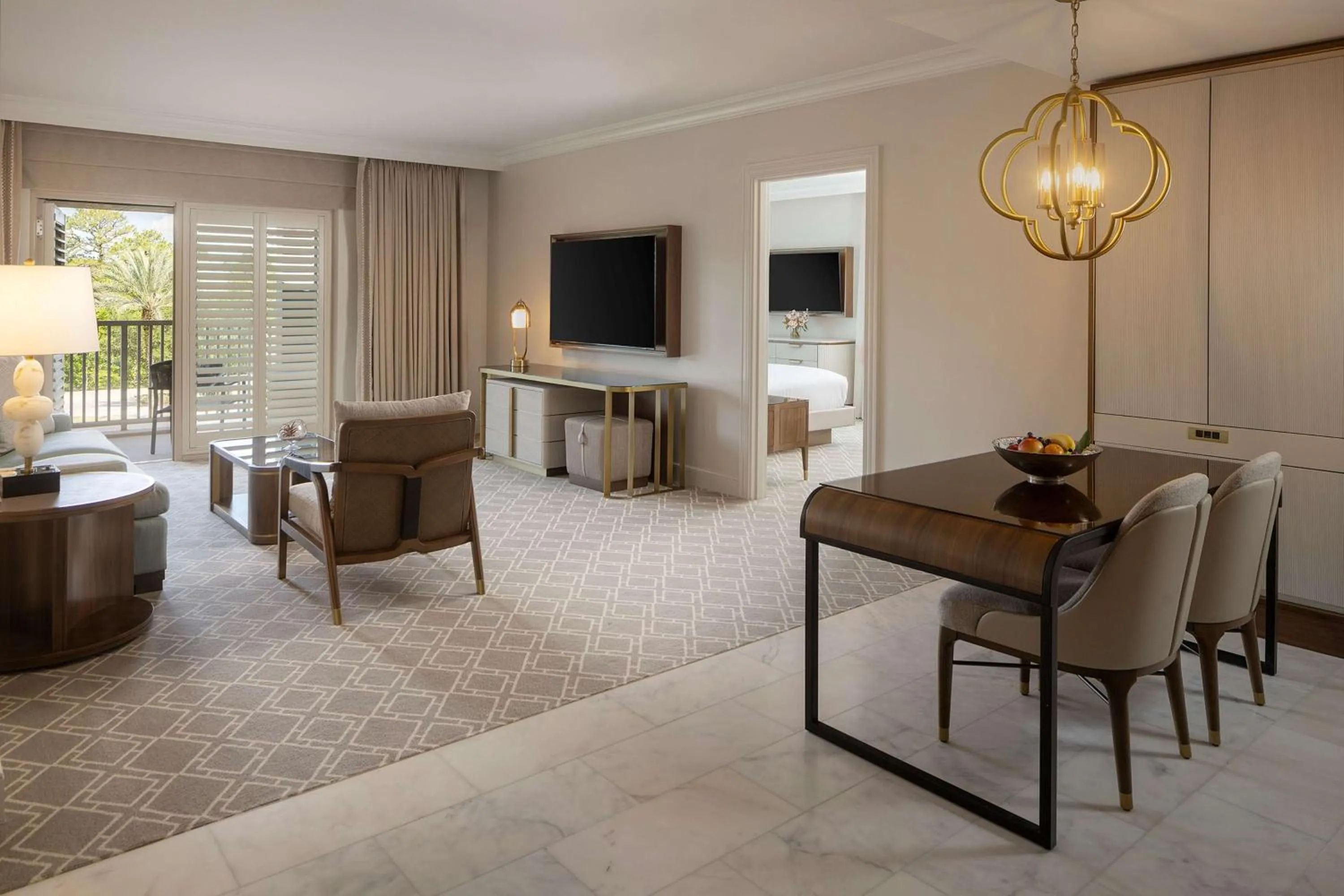 Living room in Waldorf Astoria Orlando - An Official Walt Disney World Hotel