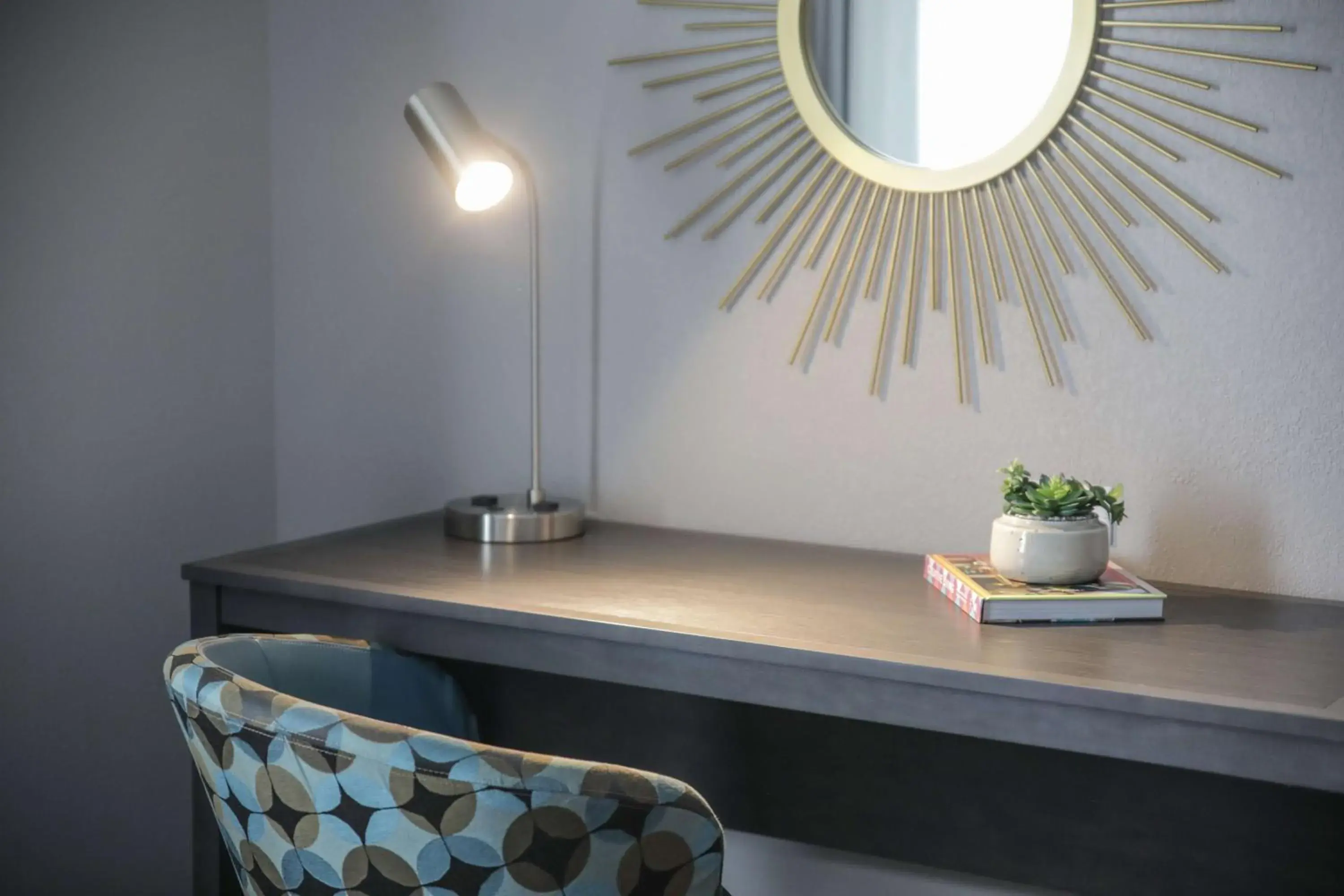 Bedroom in The Rewind West Des Moines, Tapestry Collection By Hilton Bedroom in The Rewind West Des Moines, Tapestry Collection By Hilton