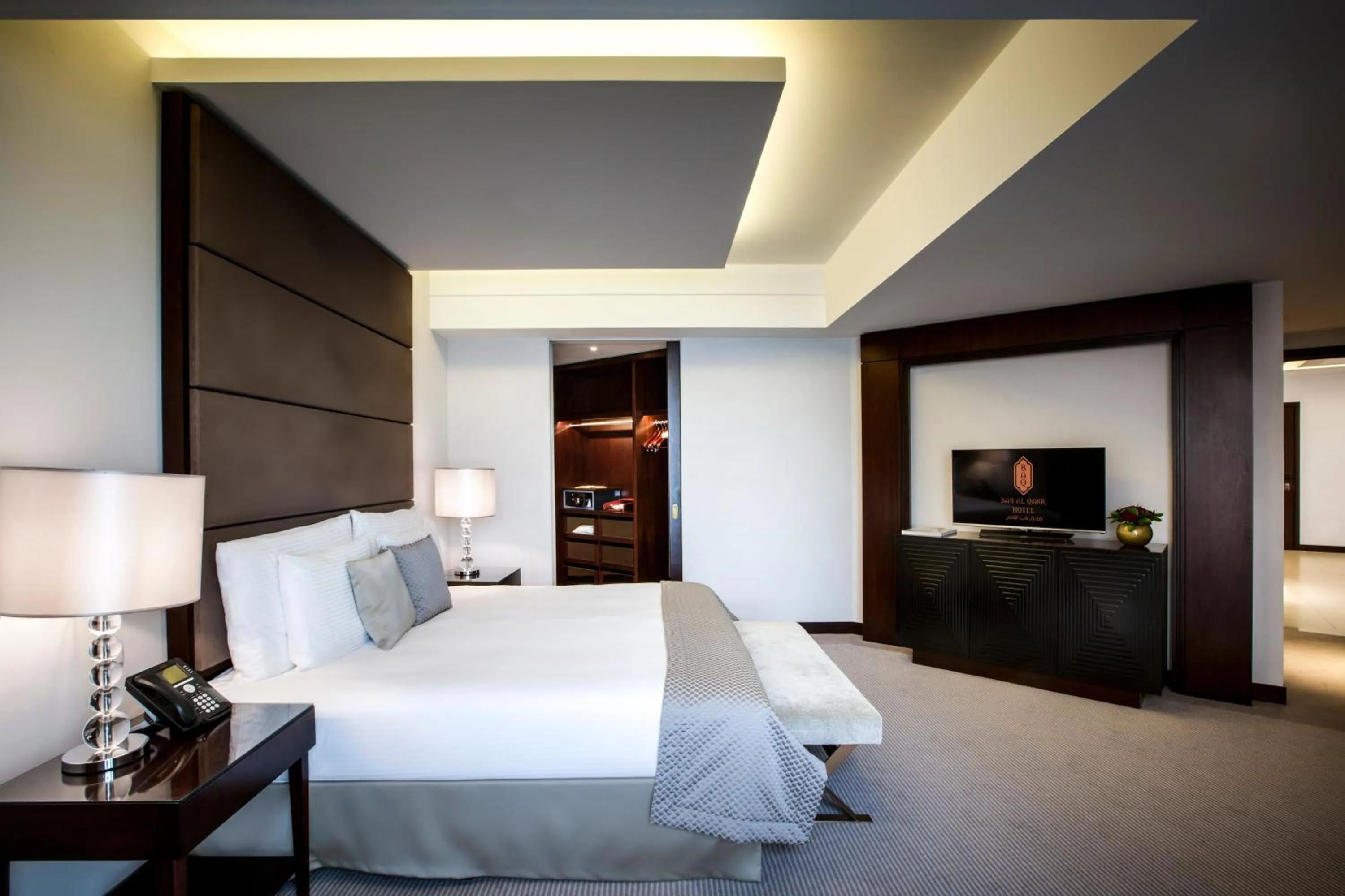 TV and multimedia, Bed in Bab Al Qasr Residence