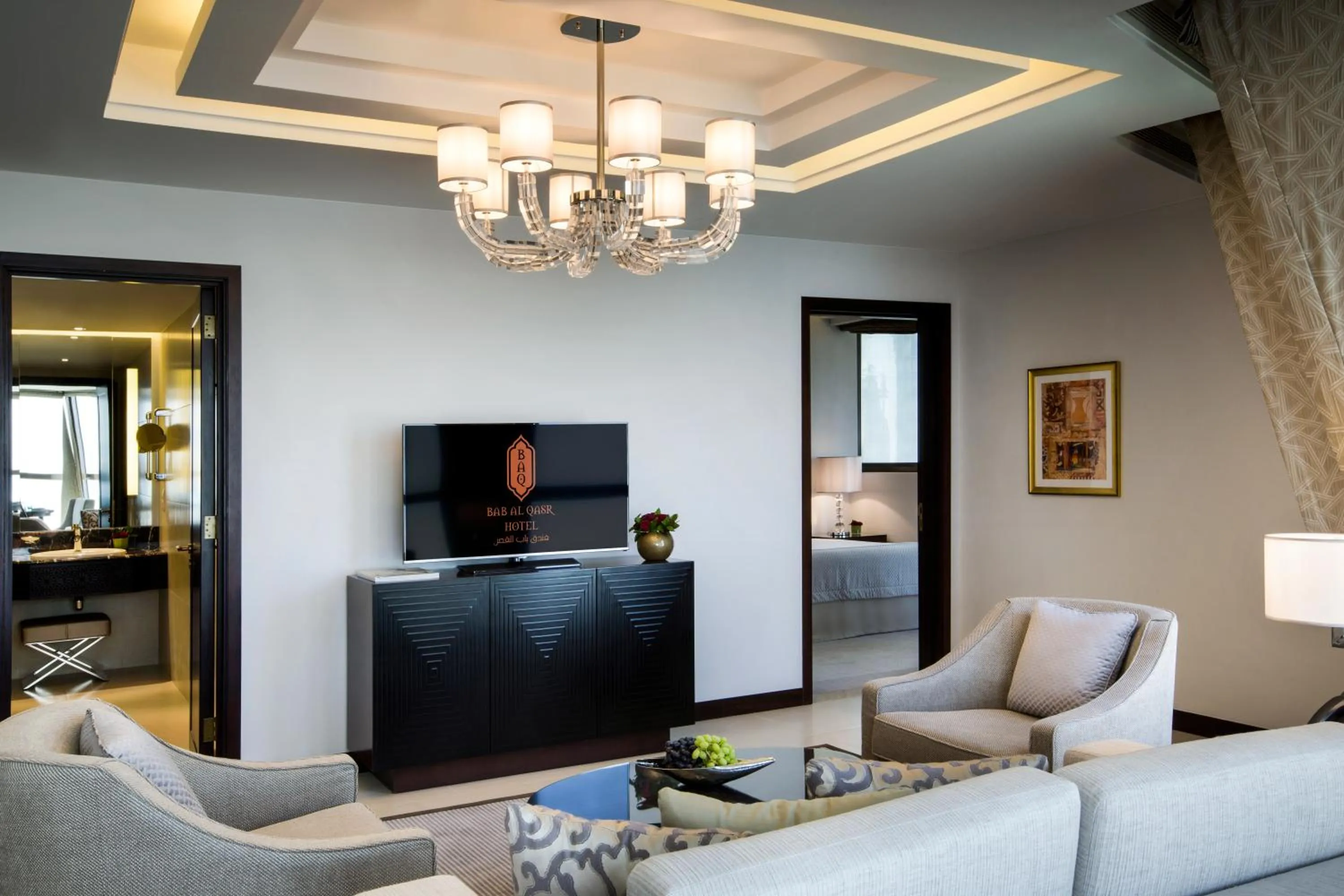 TV and multimedia in Bab Al Qasr Residence