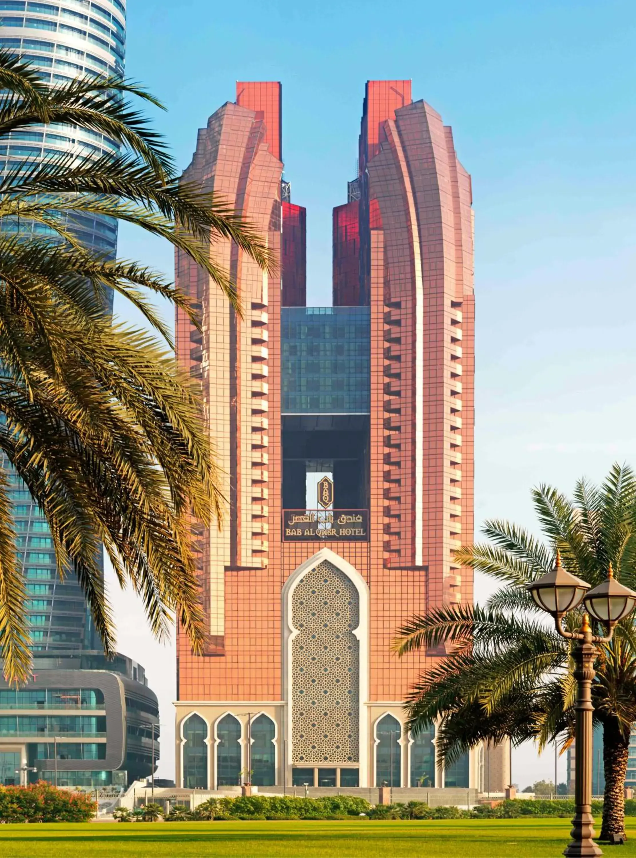 Property building in Bab Al Qasr Residence Property building in Bab Al Qasr Residence