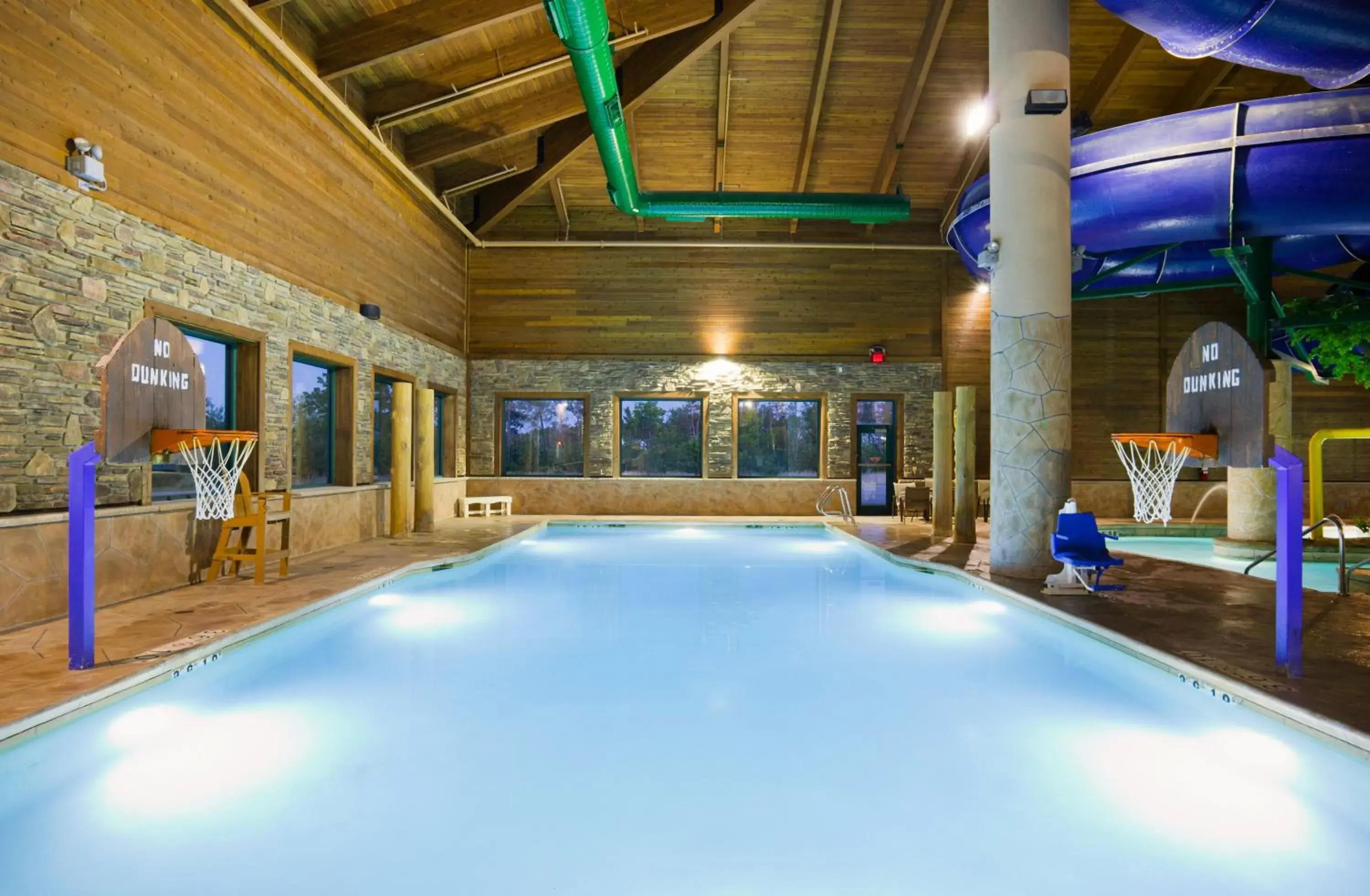 Swimming pool in Holiday Inn Express Hotel & Suites Brainerd-Baxter by IHG Swimming pool in Holiday Inn Express Hotel & Suites Brainerd-Baxter by IHG