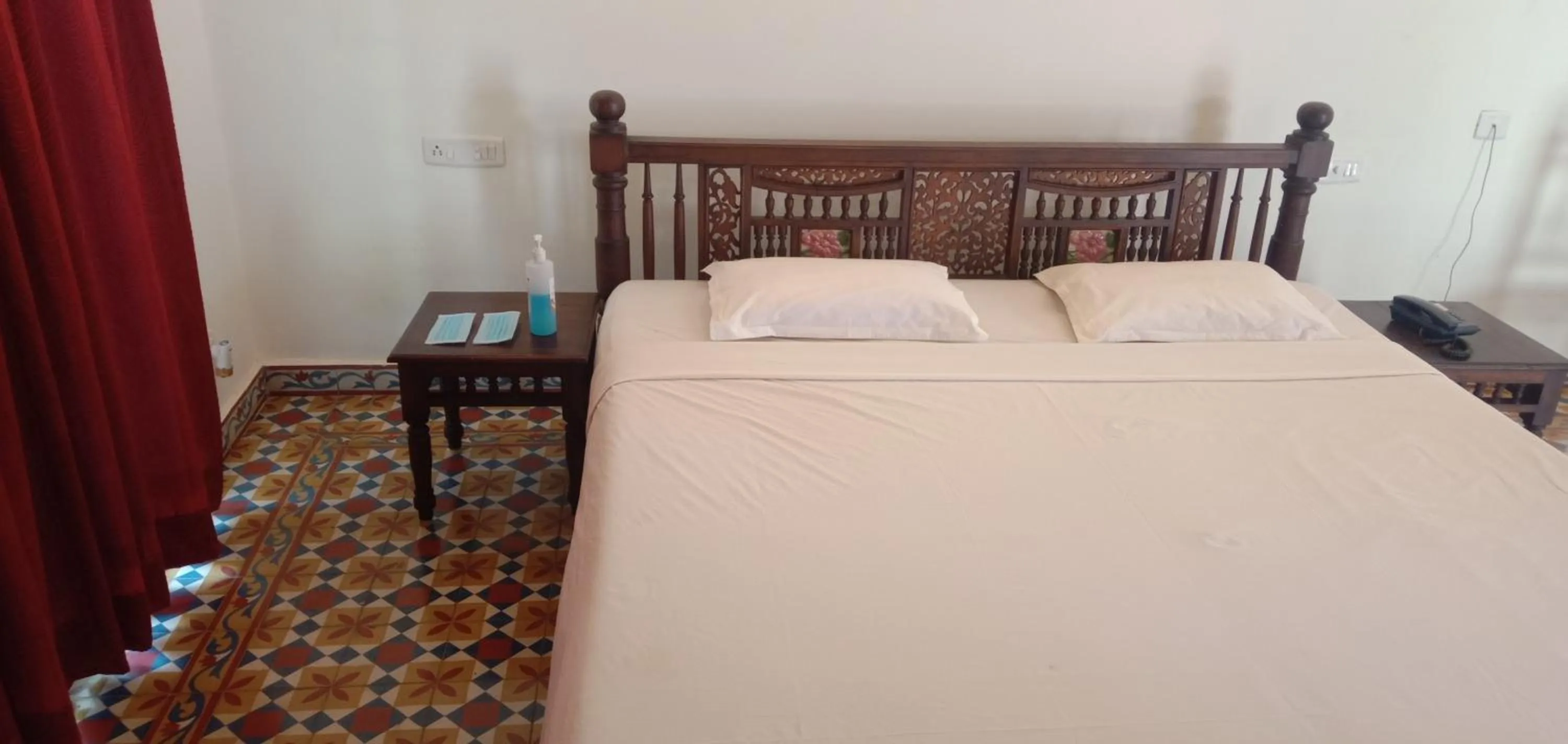 Bed in Thappa Garden