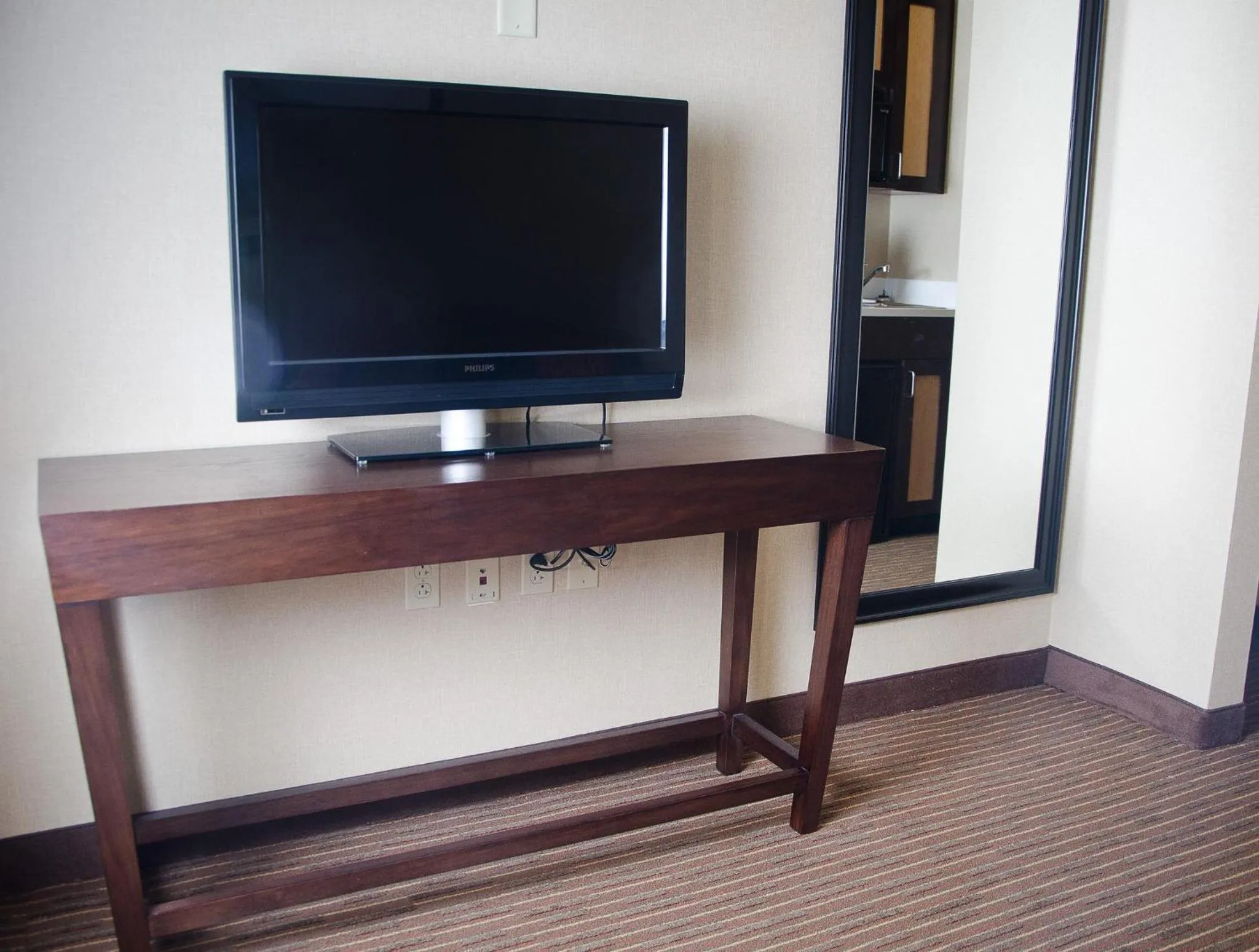 Bedroom in Holiday Inn Express Hotel & Suites Watertown - Thousand Islands by IHG