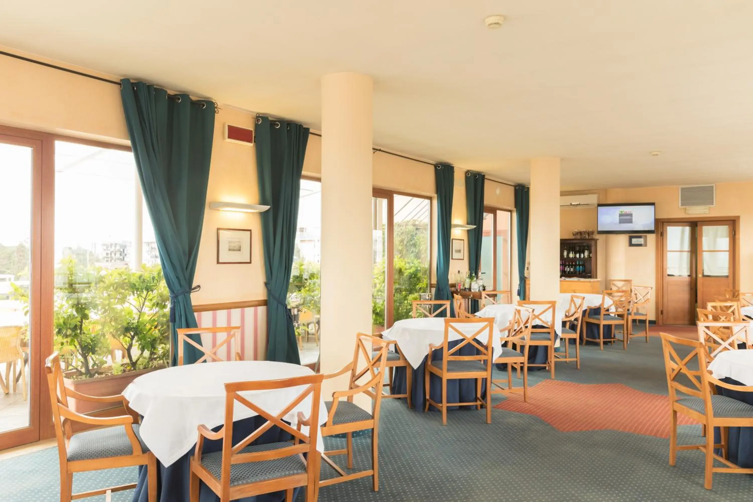 Restaurant/places to eat in Hotel La Baia Restaurant/places to eat in Hotel La Baia