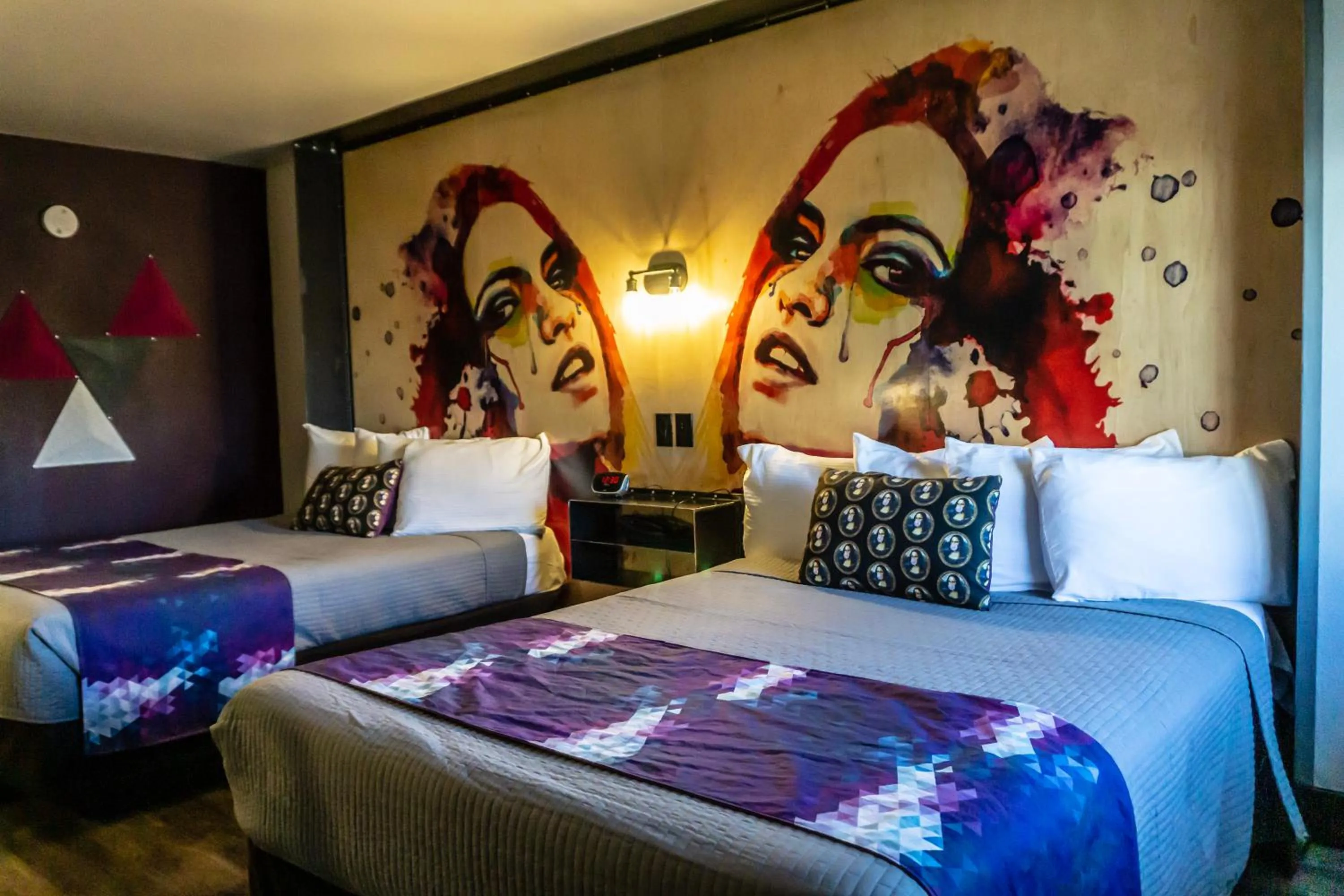 Bedroom, Bed in Downtown Phoenix Hotel