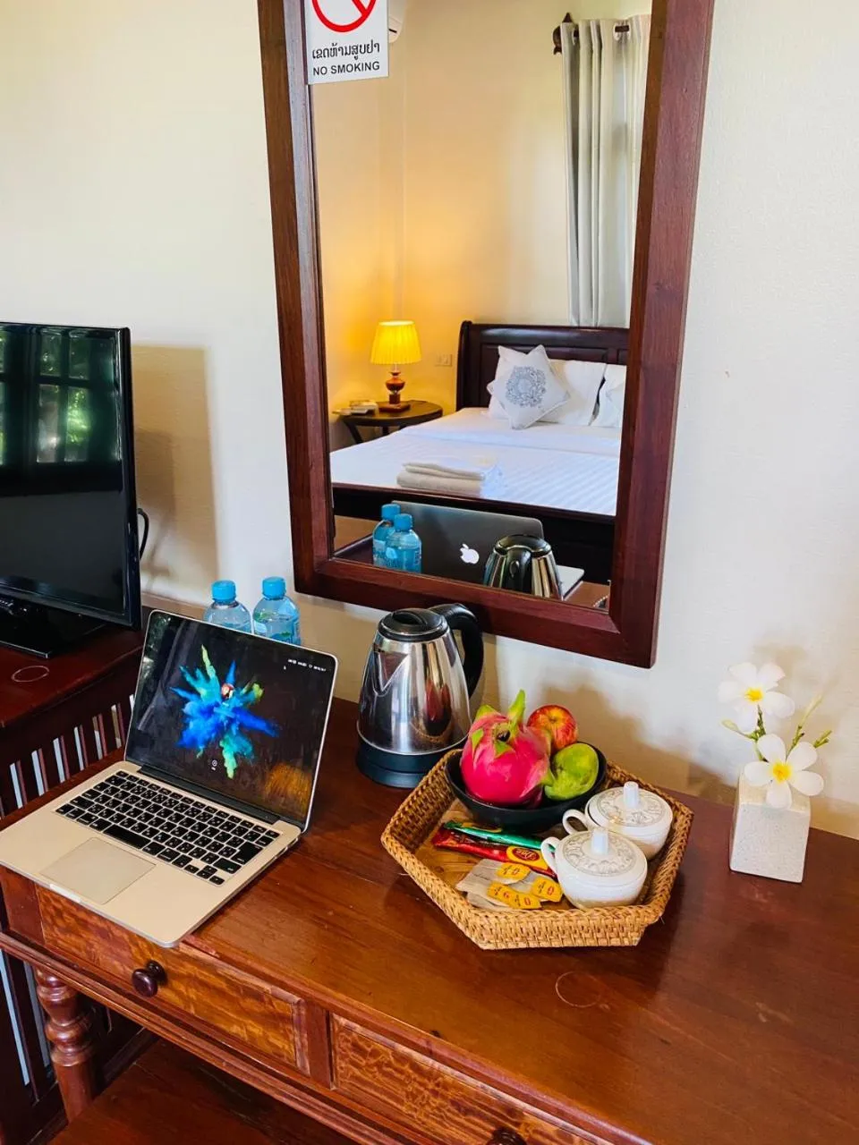 TV and multimedia, Bed in Luang Prabang Maison Vongprachan & Travel