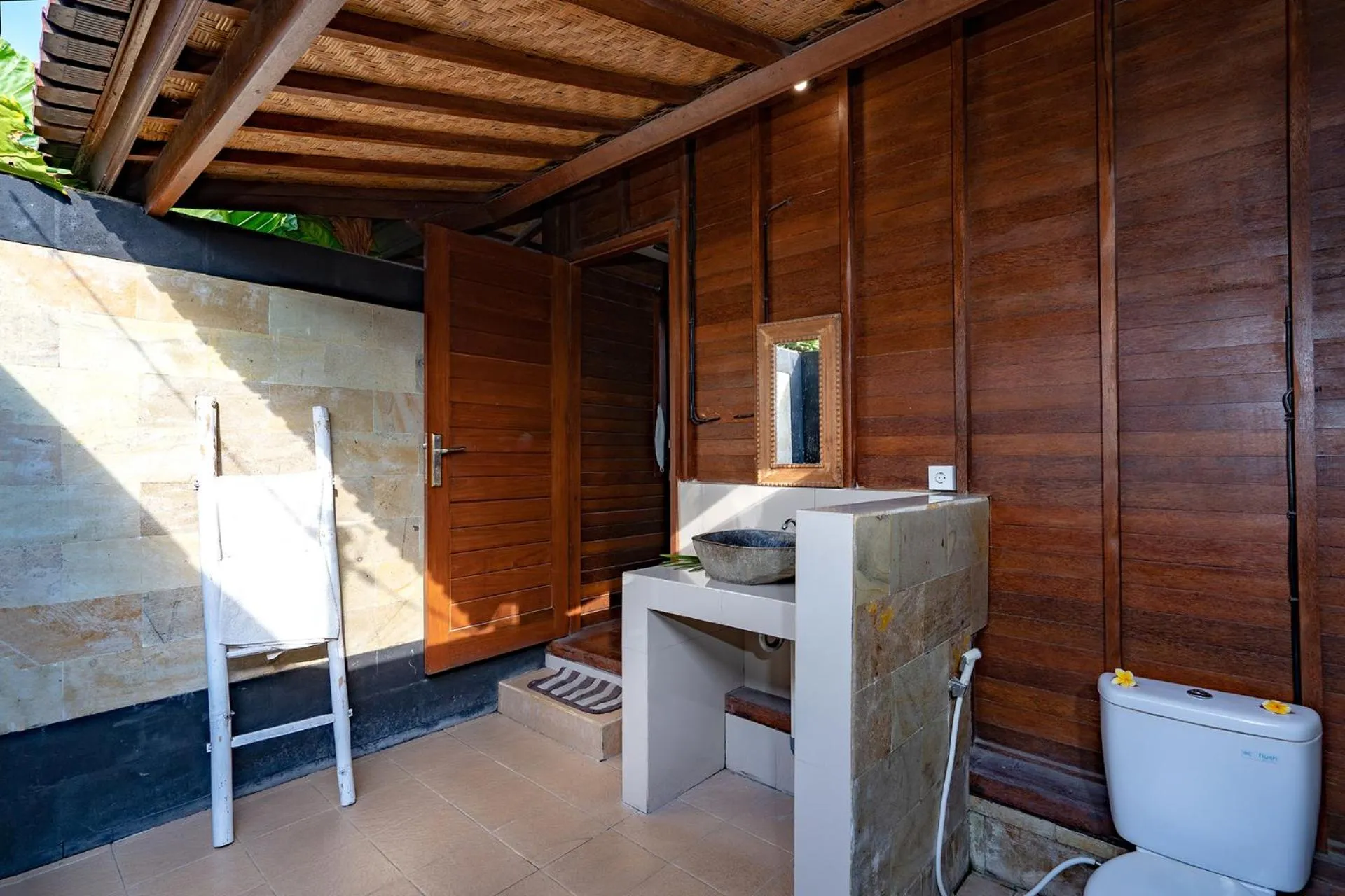 Bathroom in Karang Mas Villa Lembongan by ABM