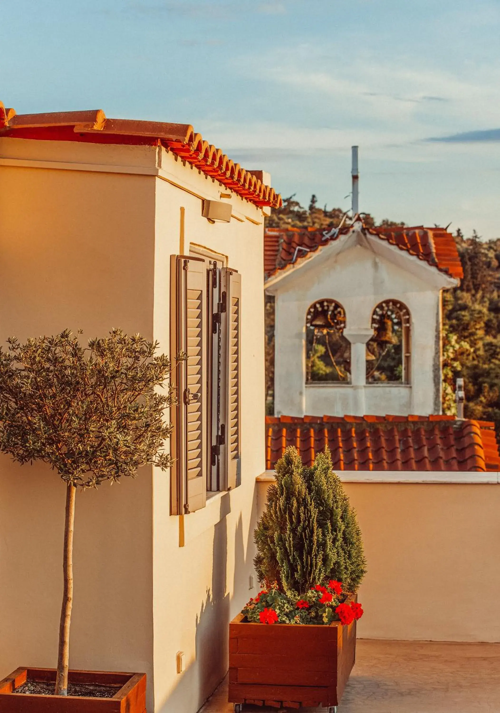 Property building in Suitas Property building in Suitas