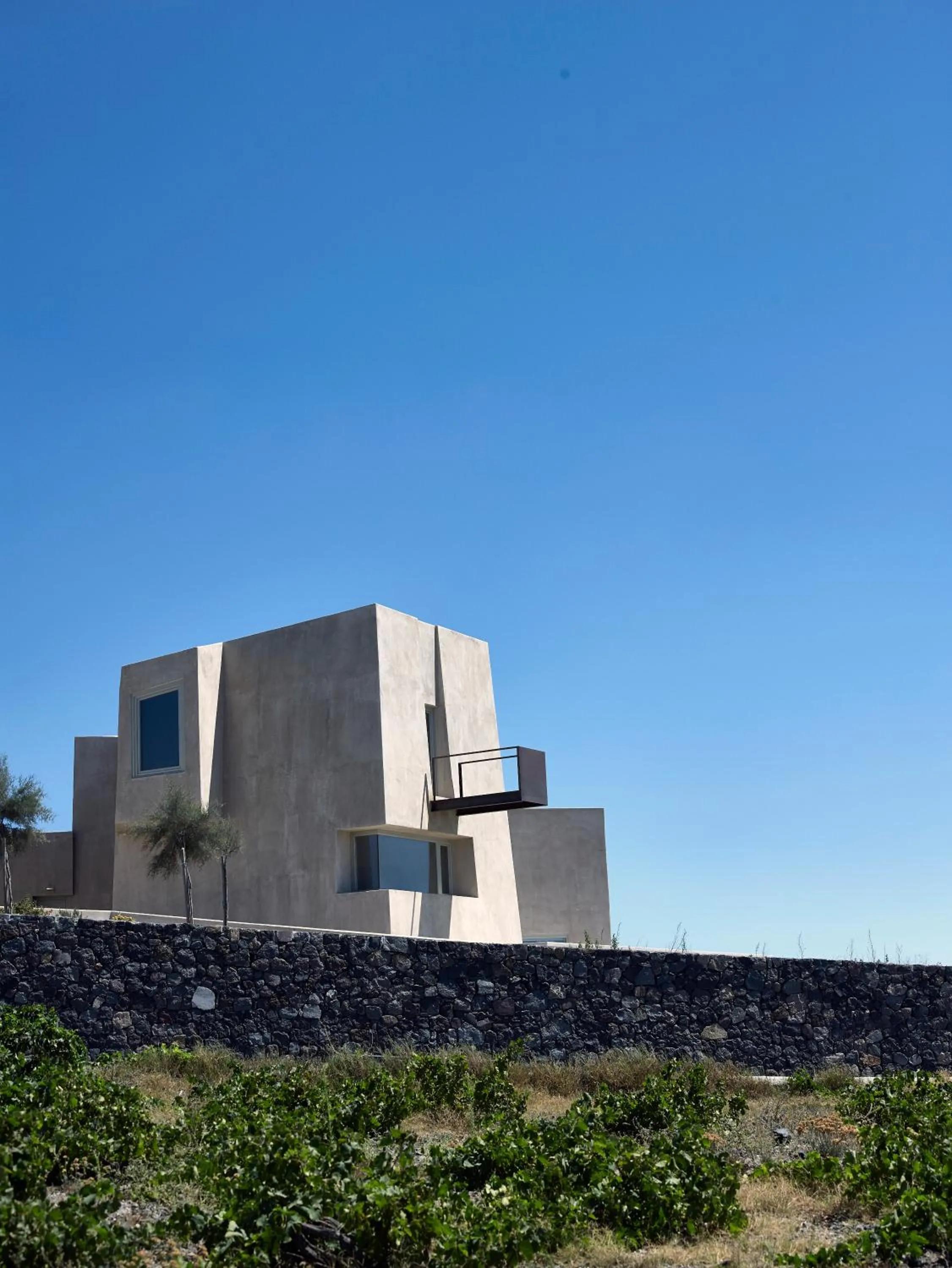 Property building in Albus Villas