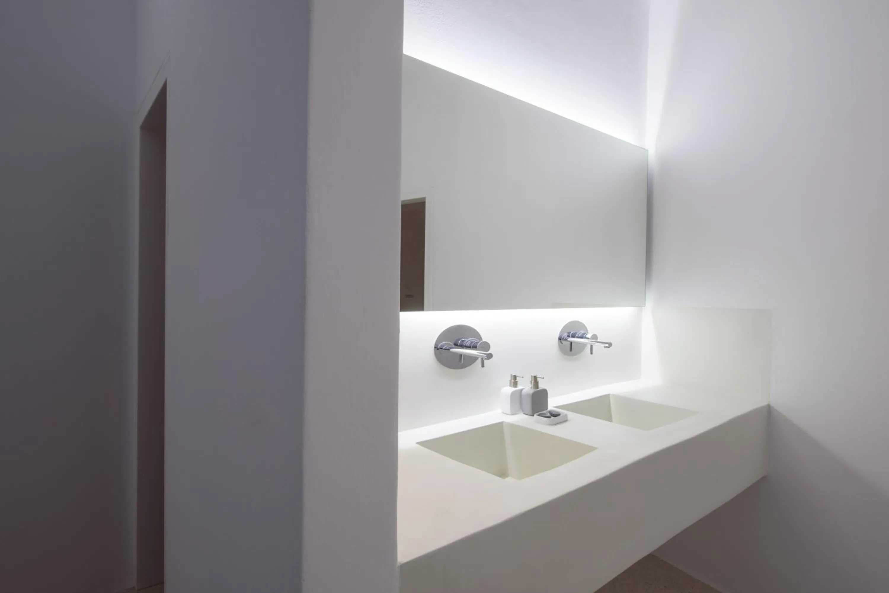 Toilet in Albus Villas