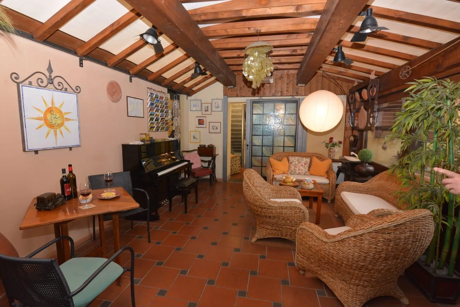 Lounge or bar in Albergo Casa Al Sole