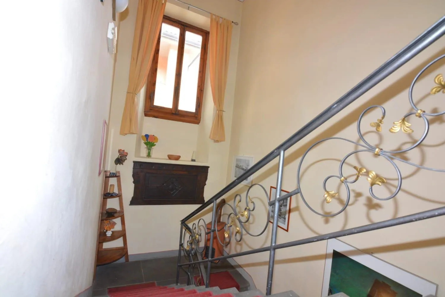 Communal lounge/ TV room in Albergo Casa Al Sole