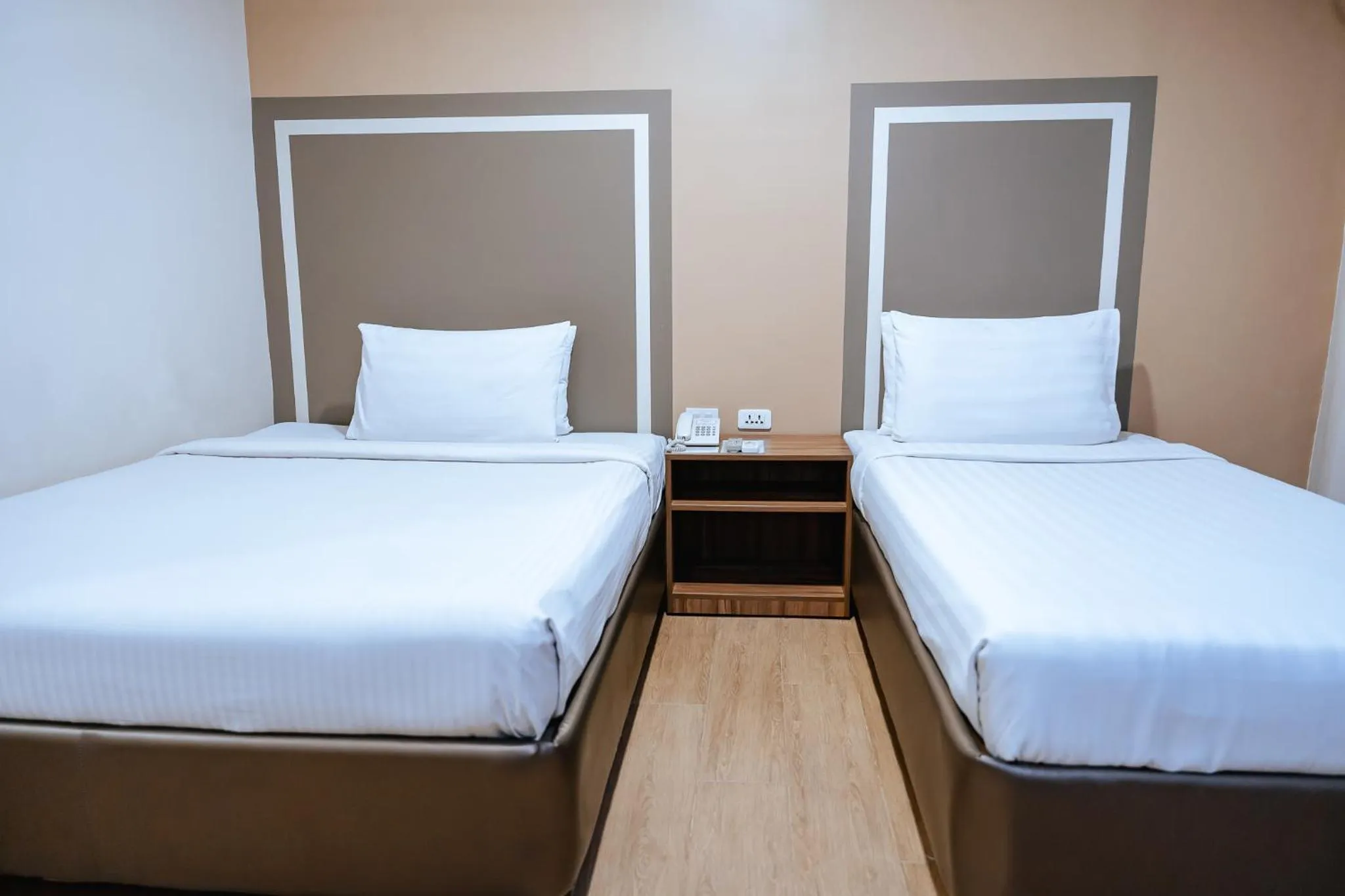 Bed in S Hotel & Residences