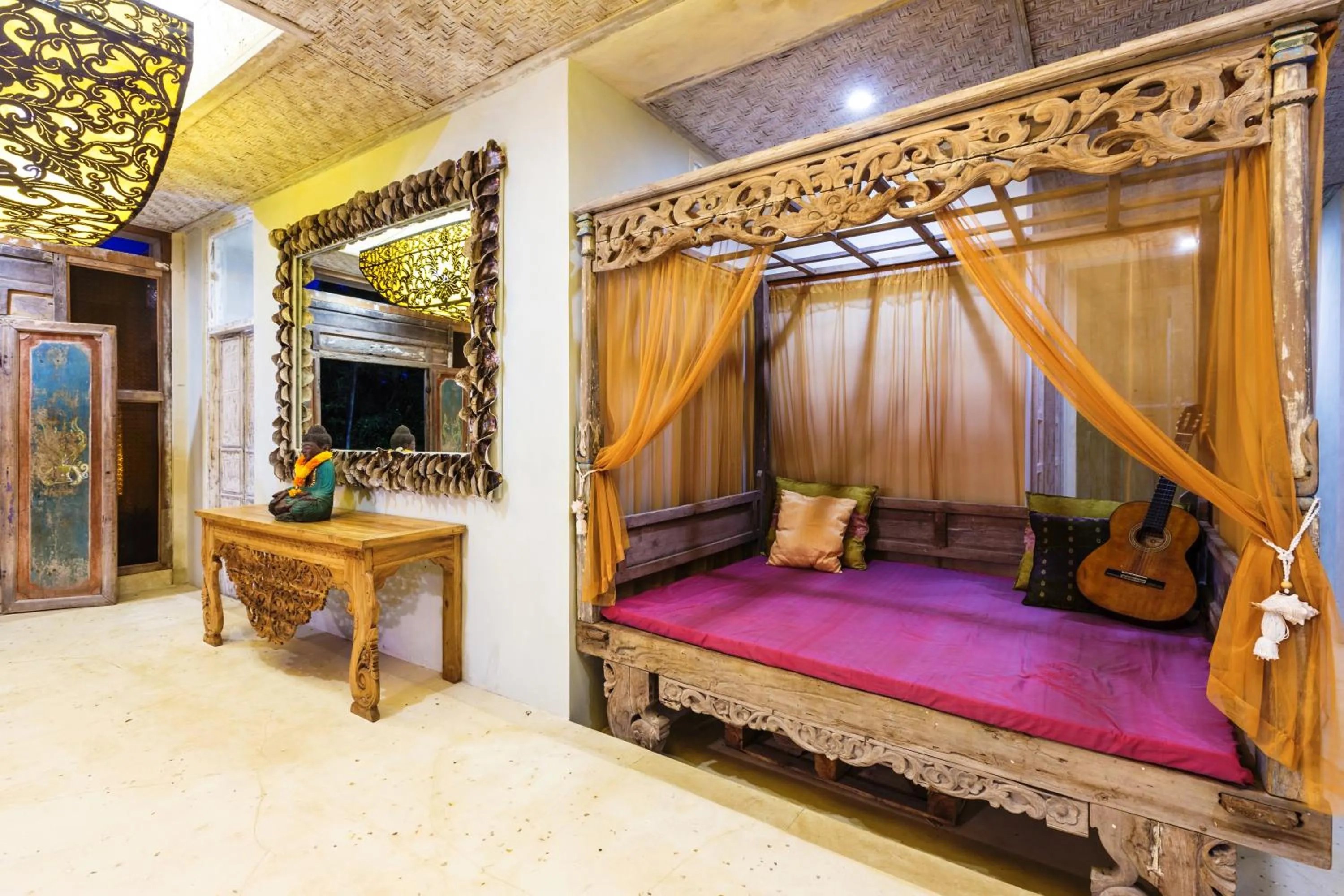 Communal lounge/ TV room, Bed in BoHo Bingin Beach Bali