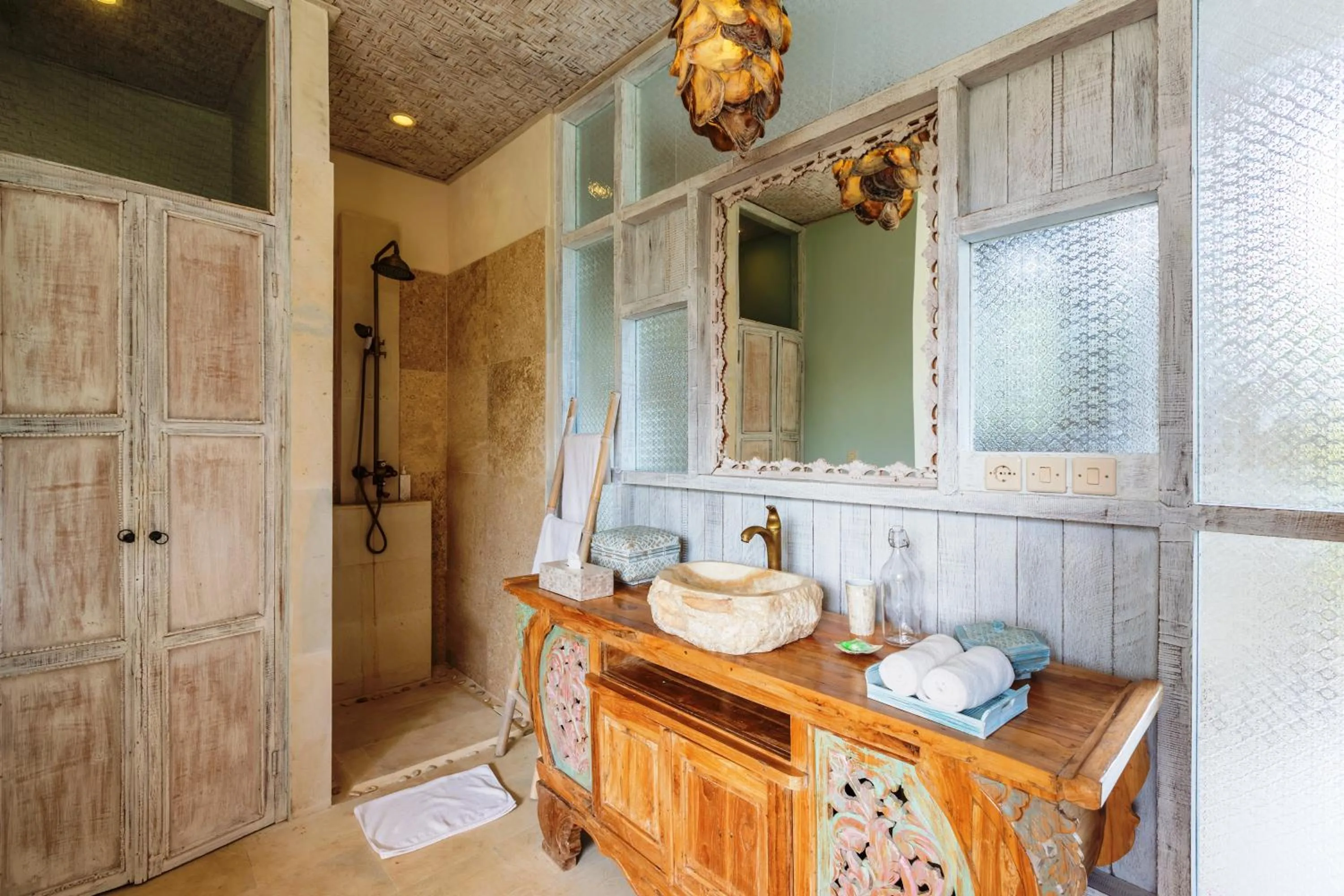 Bathroom in BoHo Bingin Beach Bali