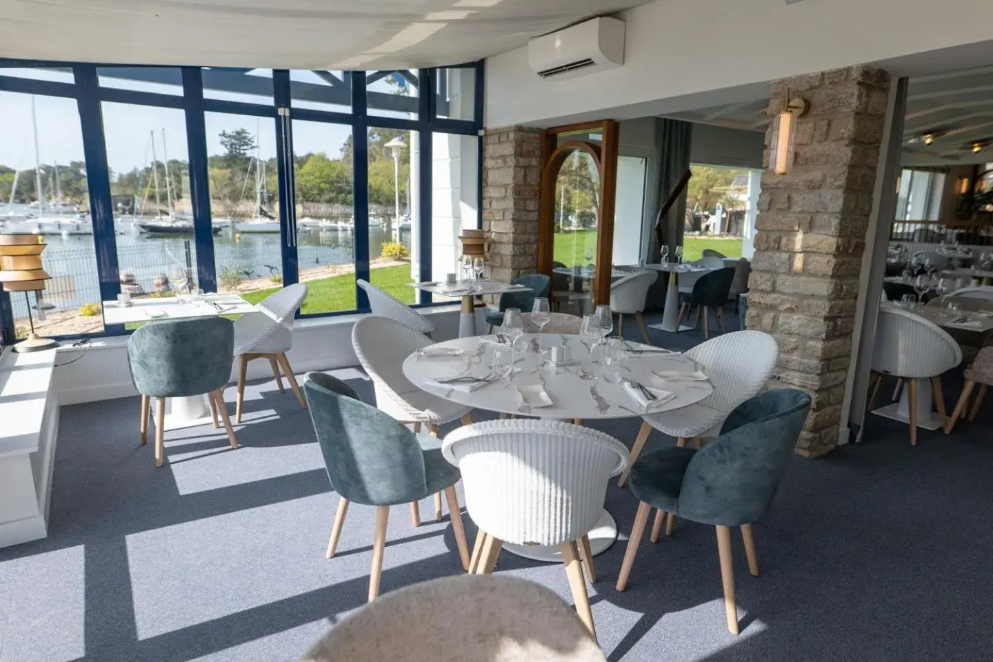 Restaurant/places to eat in Best Western Plus Le Roof Vannes Bord de Mer Restaurant/places to eat in Best Western Plus Le Roof Vannes Bord de Mer
