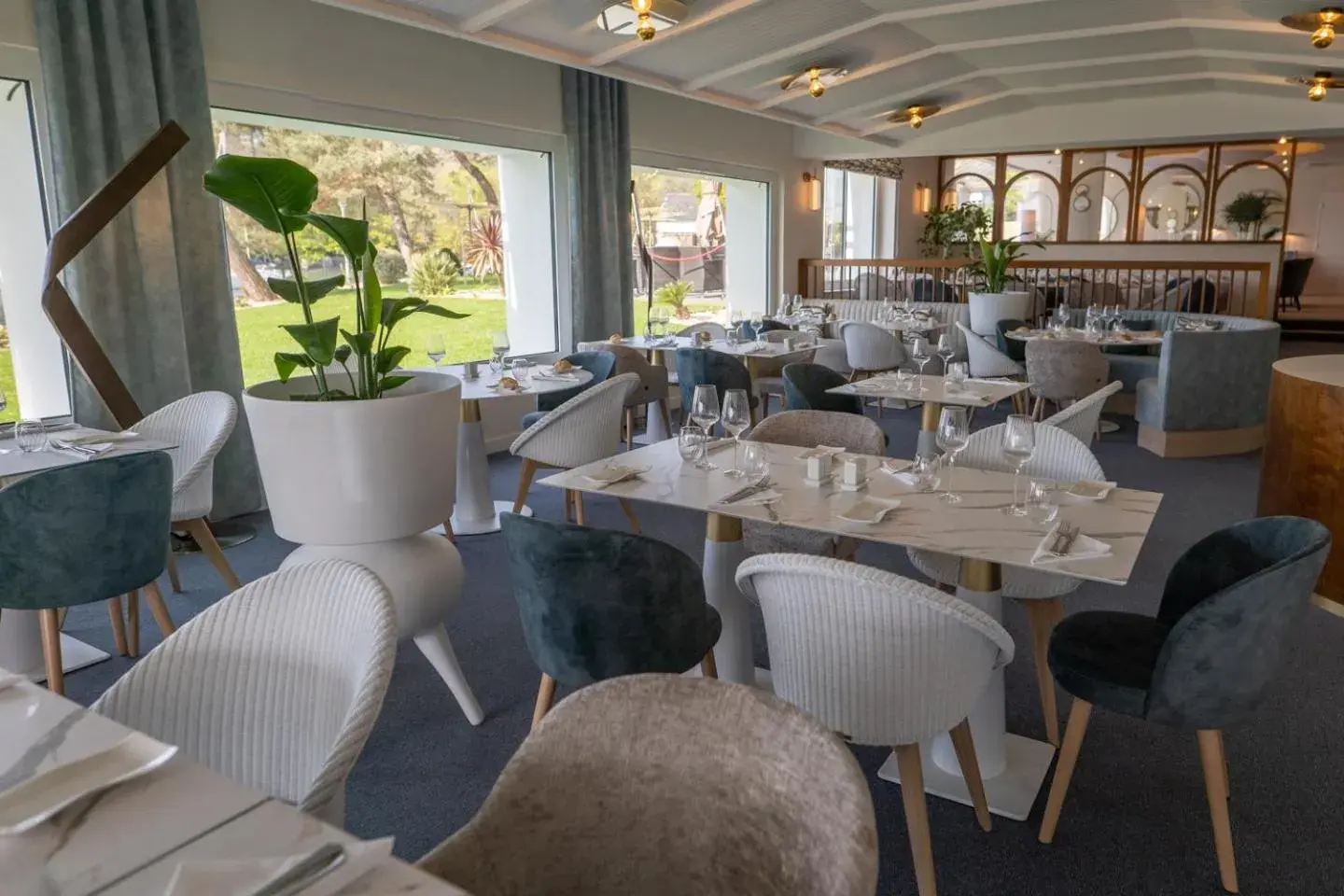 Restaurant/places to eat in Best Western Plus Le Roof Vannes Bord de Mer Restaurant/places to eat in Best Western Plus Le Roof Vannes Bord de Mer
