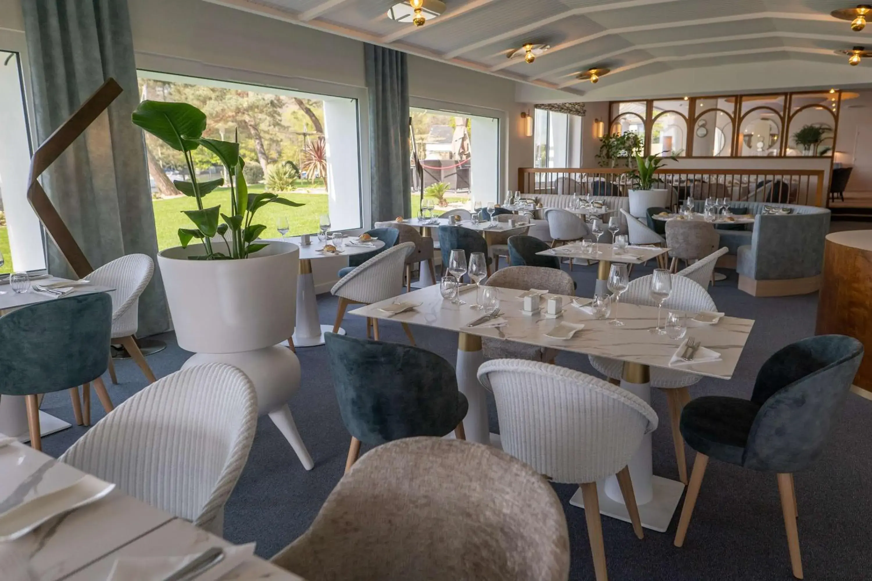 Restaurant/places to eat in Best Western Plus Le Roof Vannes Bord de Mer Restaurant/places to eat in Best Western Plus Le Roof Vannes Bord de Mer