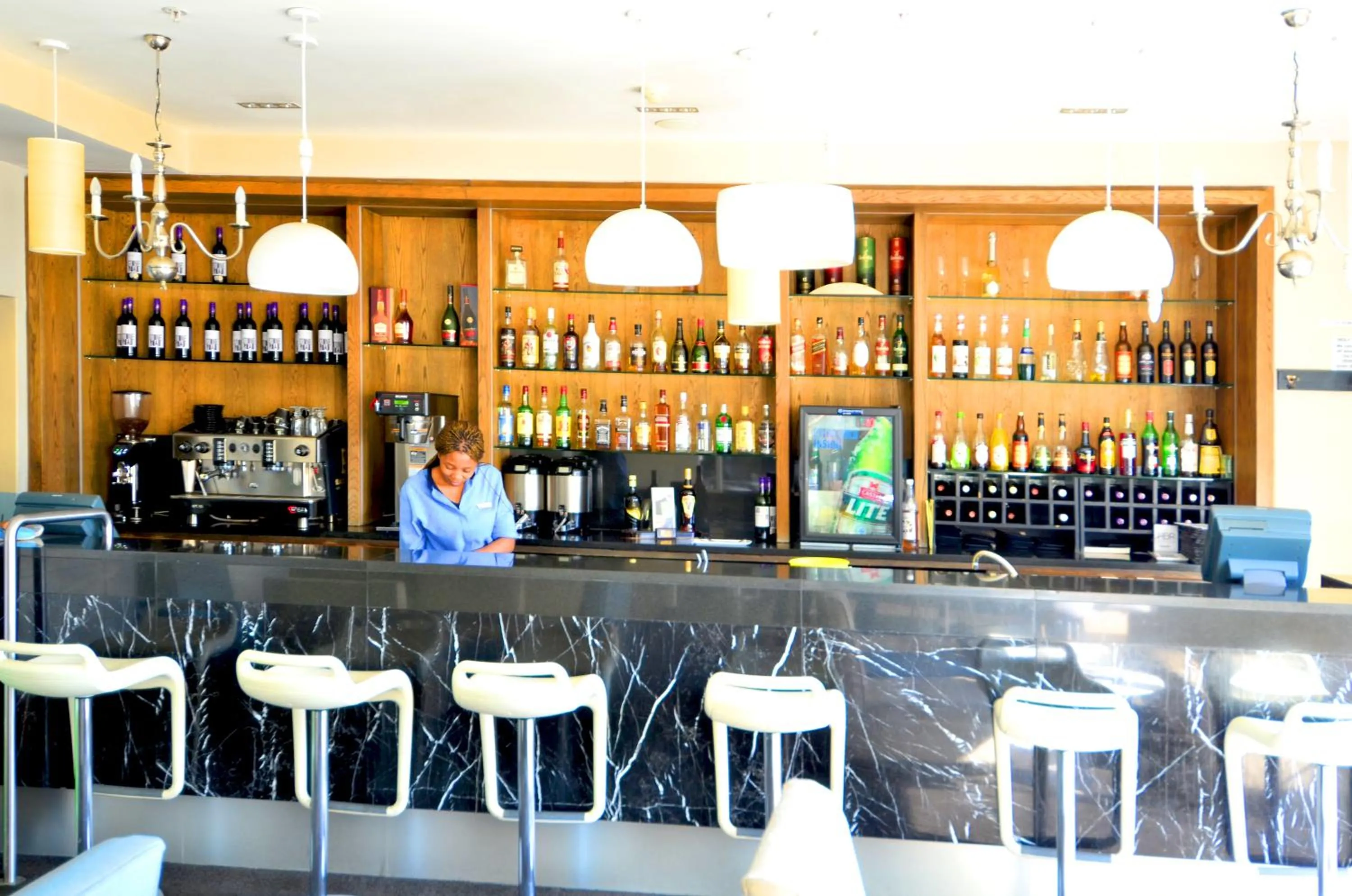 Lounge or bar in 214 Harbour Bridge