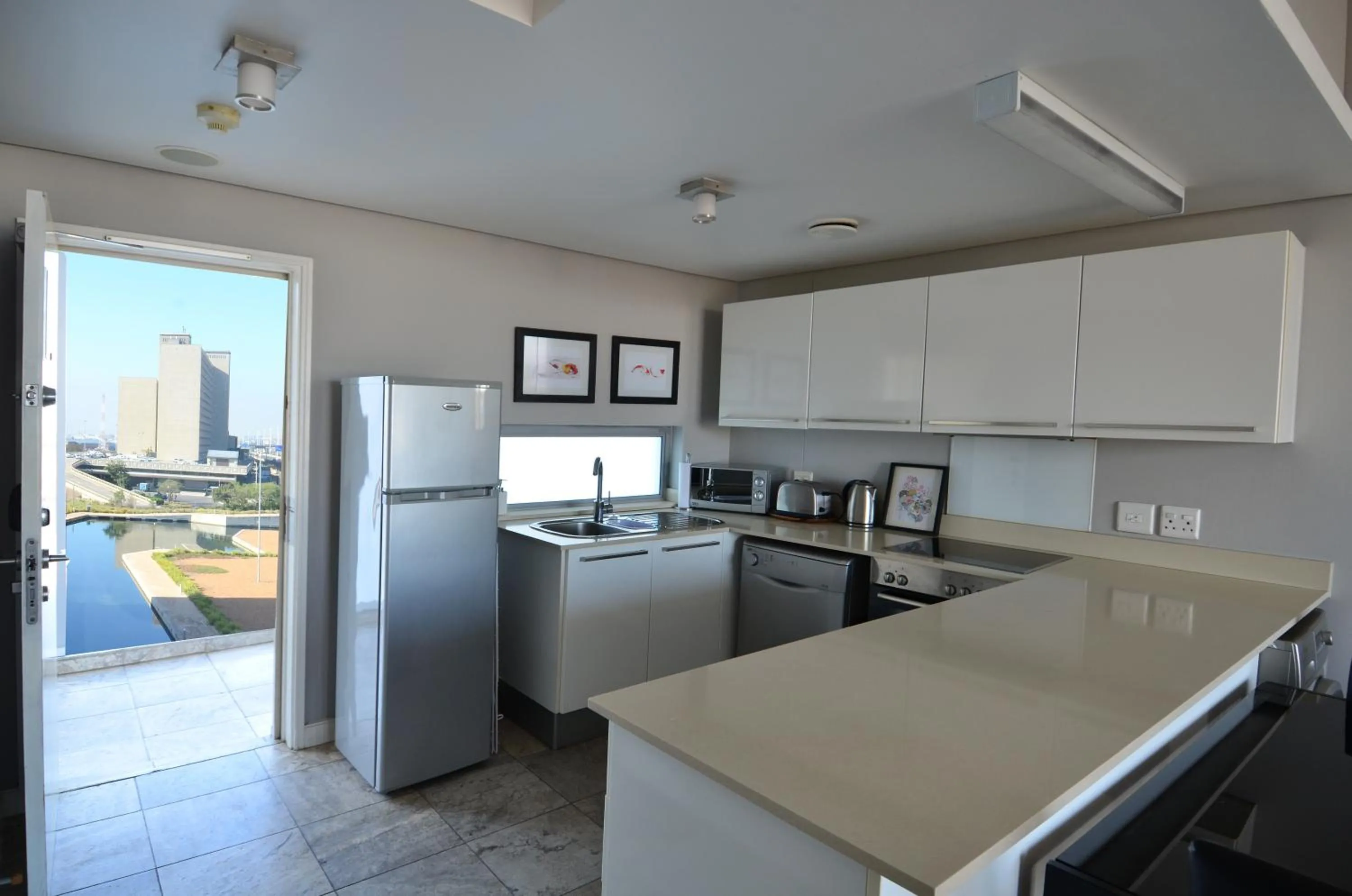 Kitchen or kitchenette in 214 Harbour Bridge