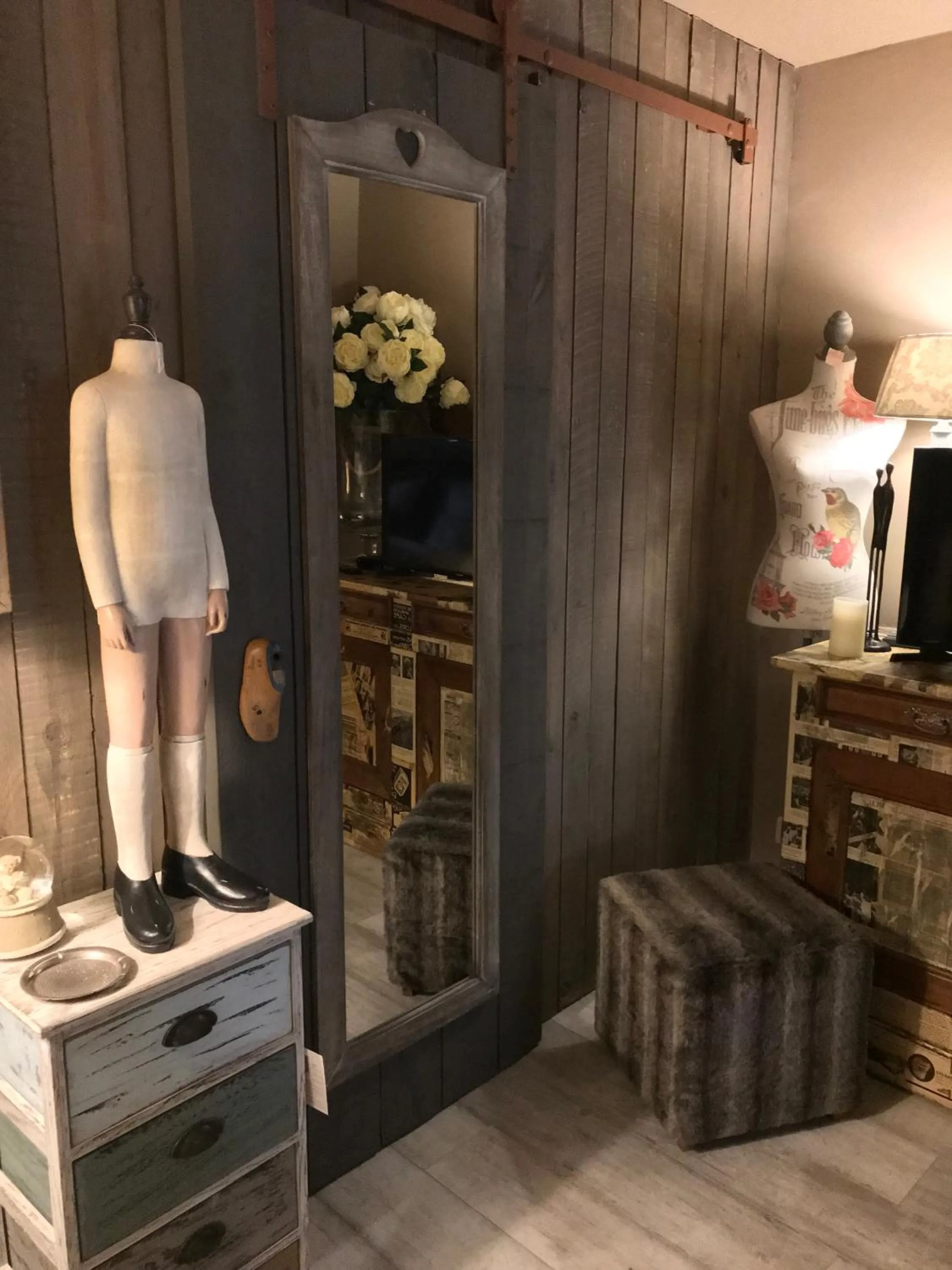 Decorative detail in Le Relais de Chassepierre