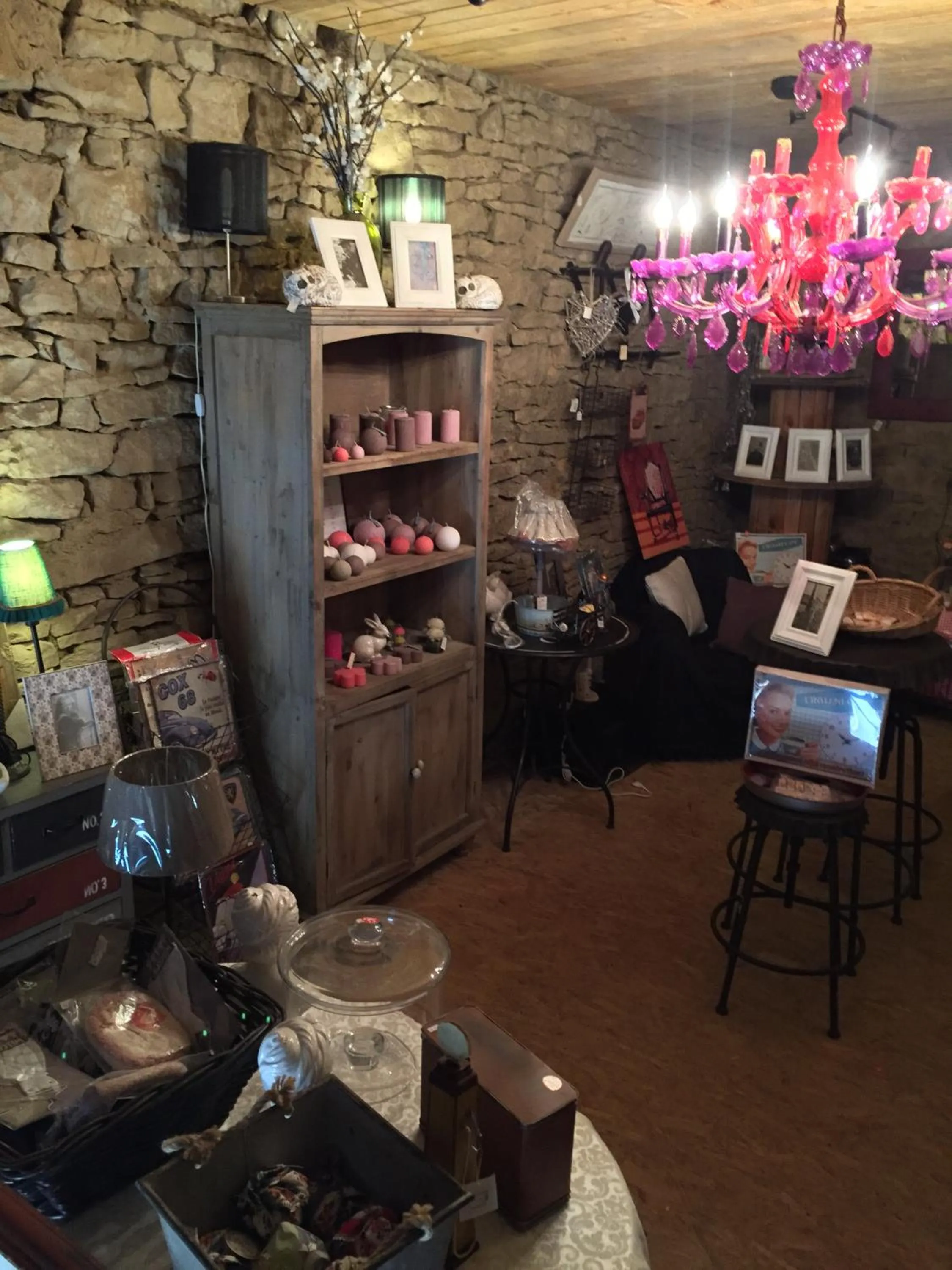 On-site shops in Le Relais de Chassepierre