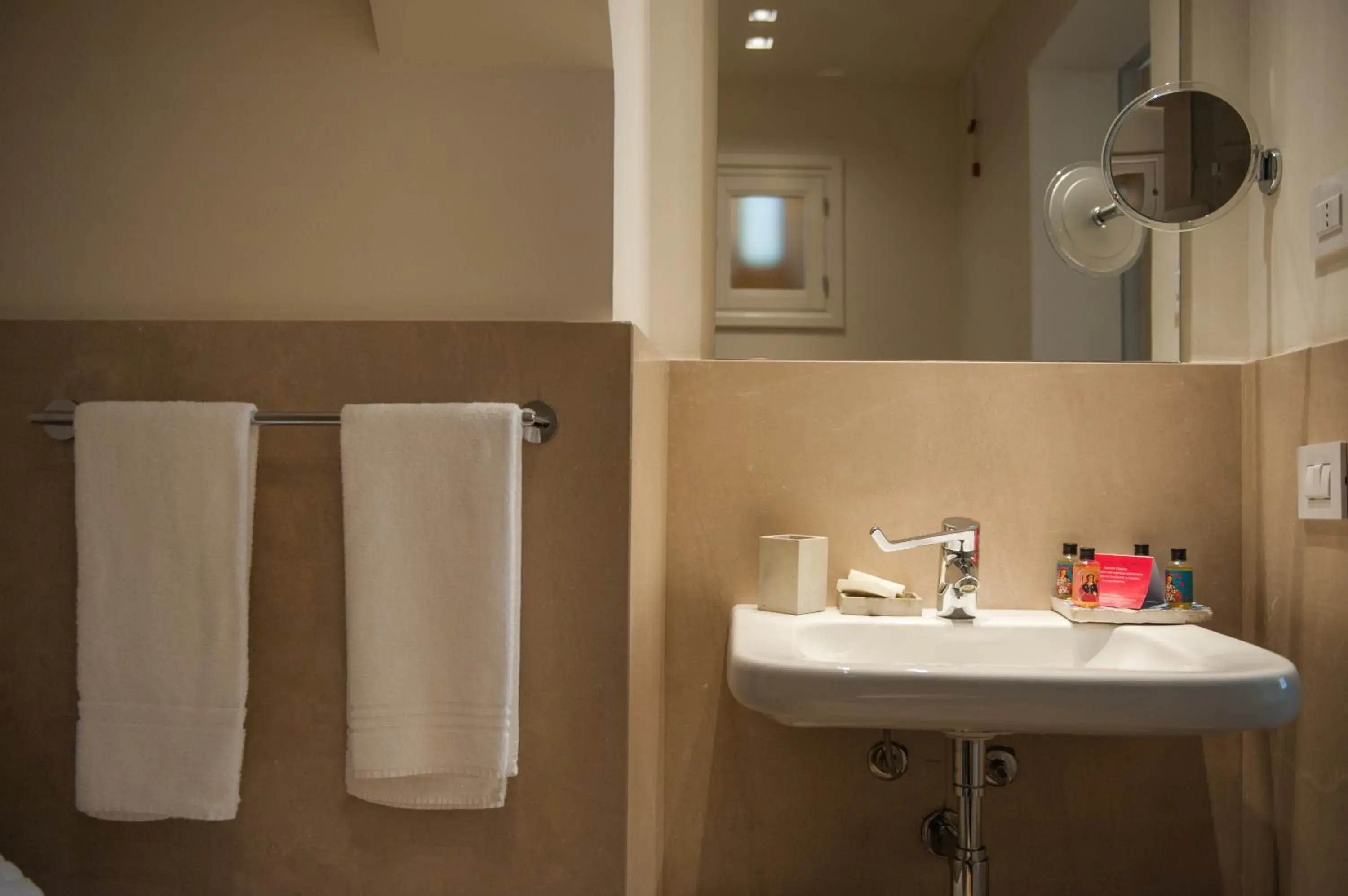 Bathroom in Giardini Mon Plaisir Bathroom in Giardini Mon Plaisir