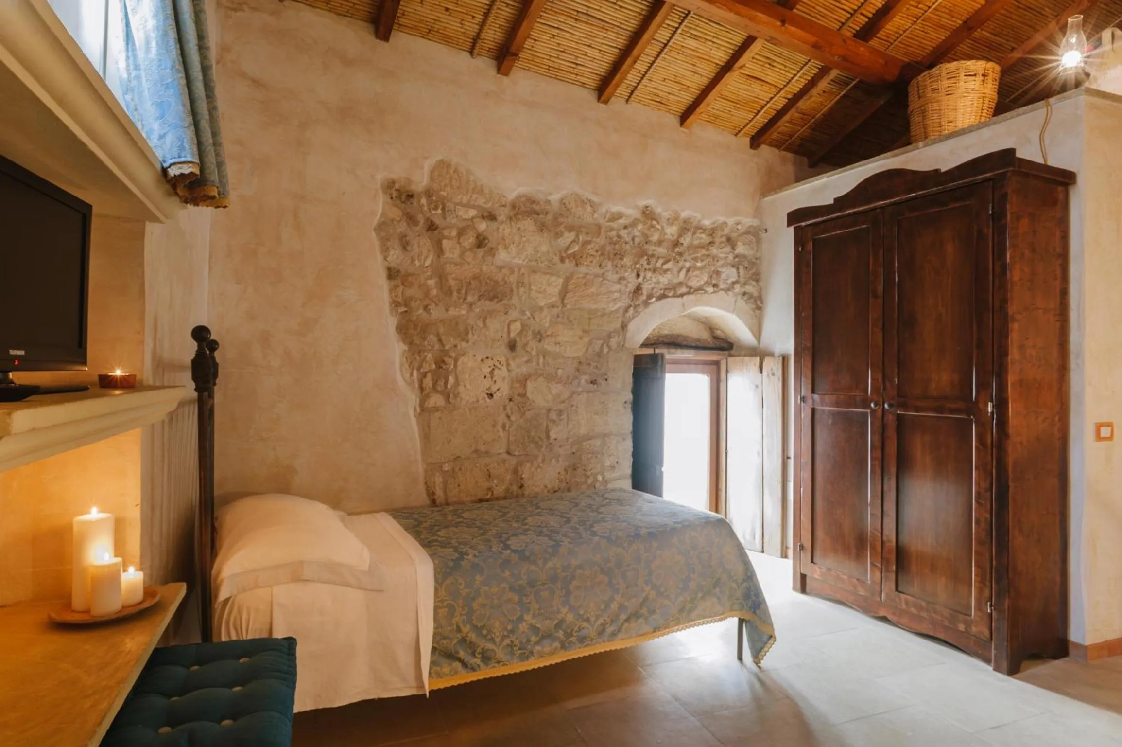 Photo of the whole room, Bed in Borgoterra