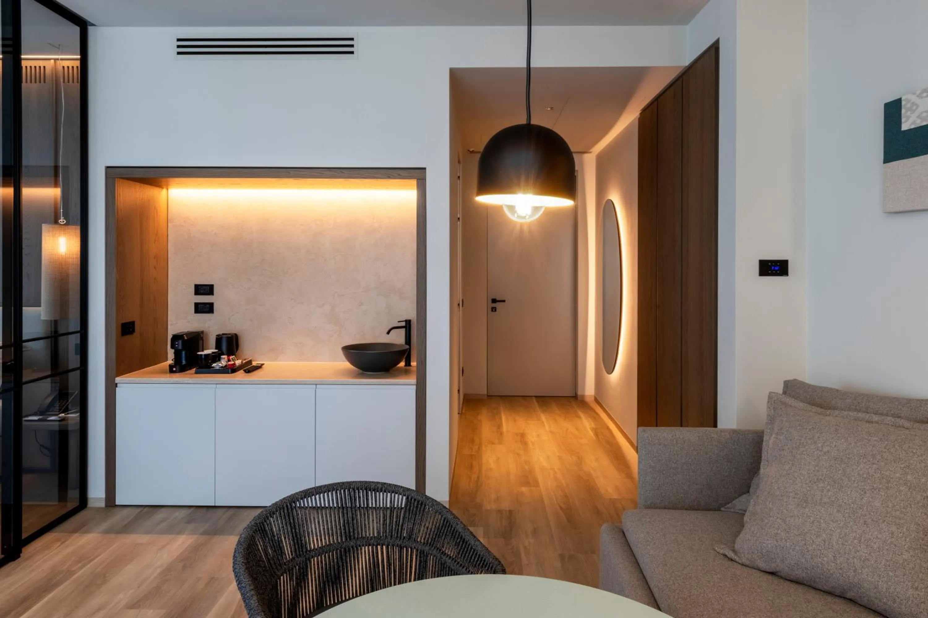 Living room in International Hotel & Suite