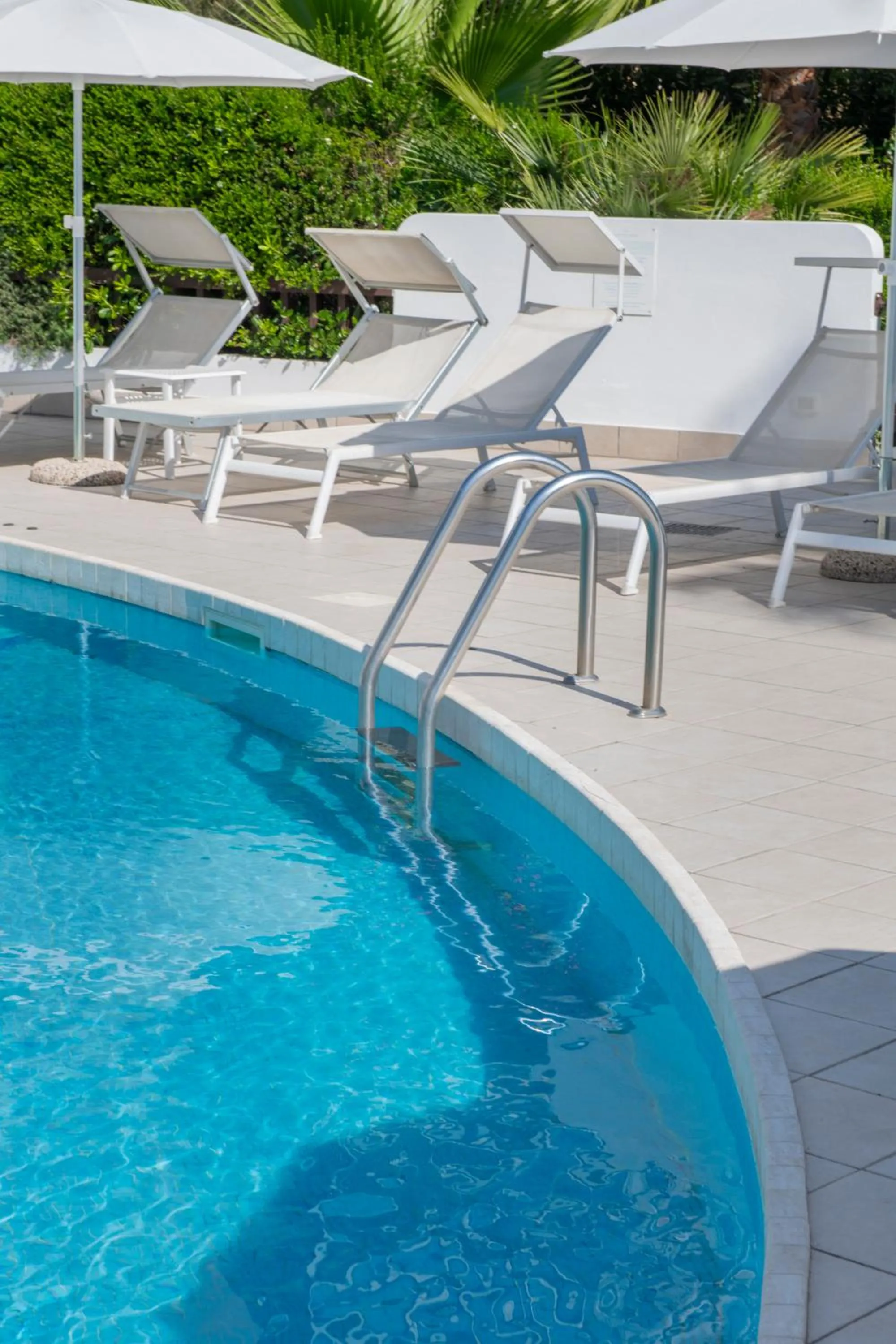 Swimming pool in Hotel International