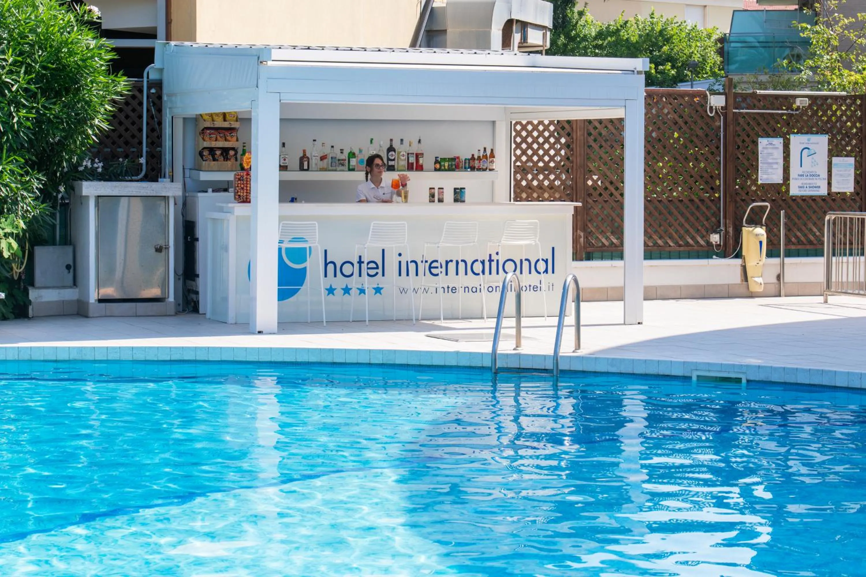 Swimming pool in Hotel International