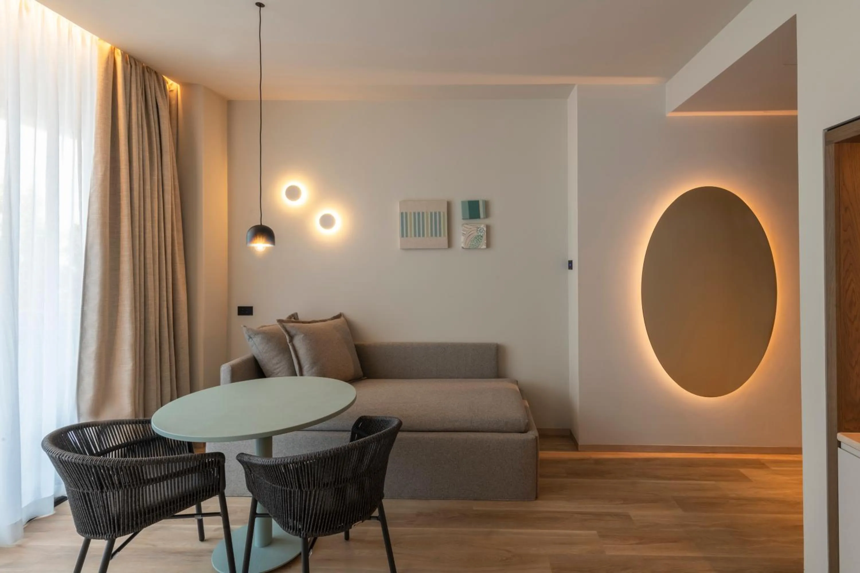 Living room in International Hotel & Suite