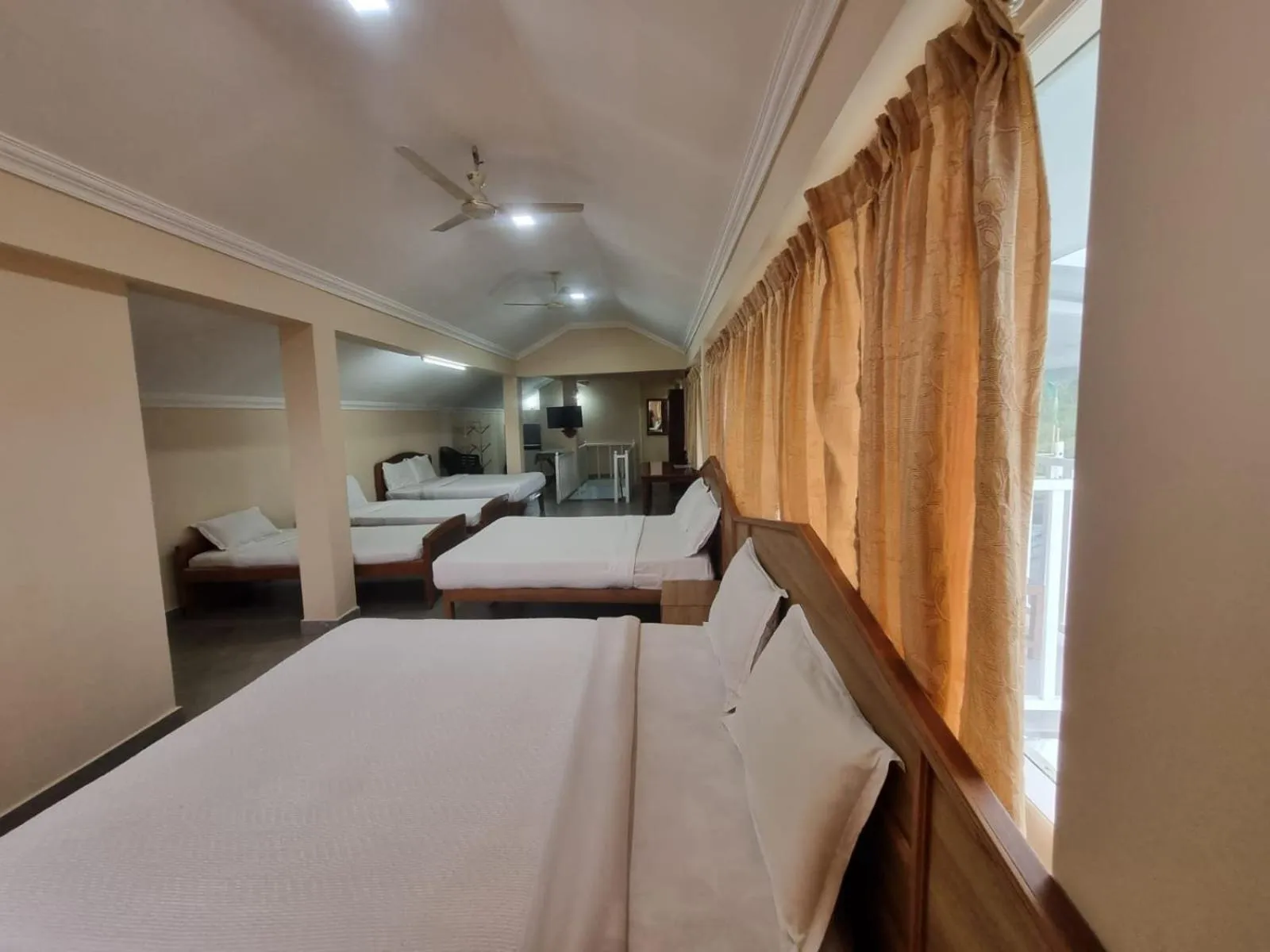 Bed in Lakezone Holiday Resort