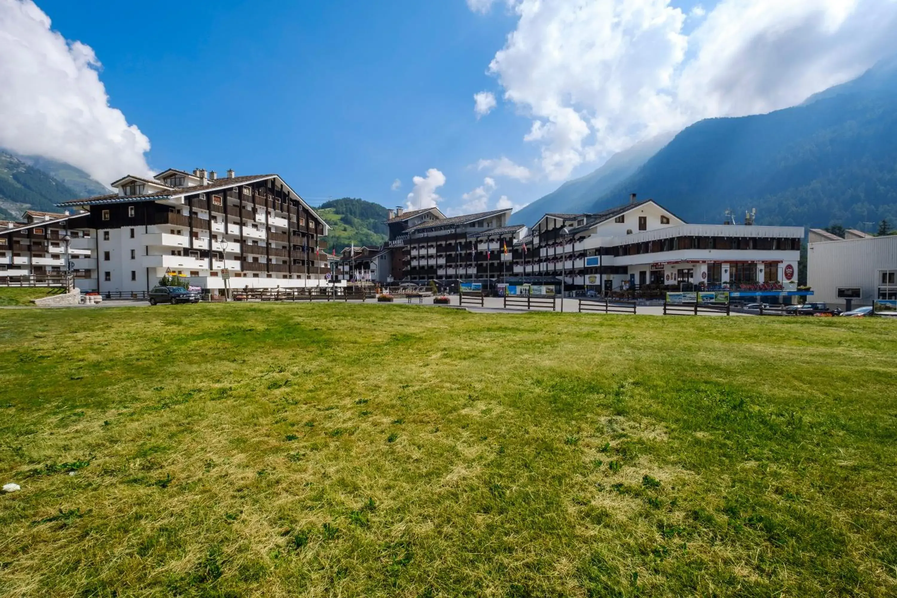 Property building in TH La Thuile - Planibel Residence Property building in TH La Thuile - Planibel Residence