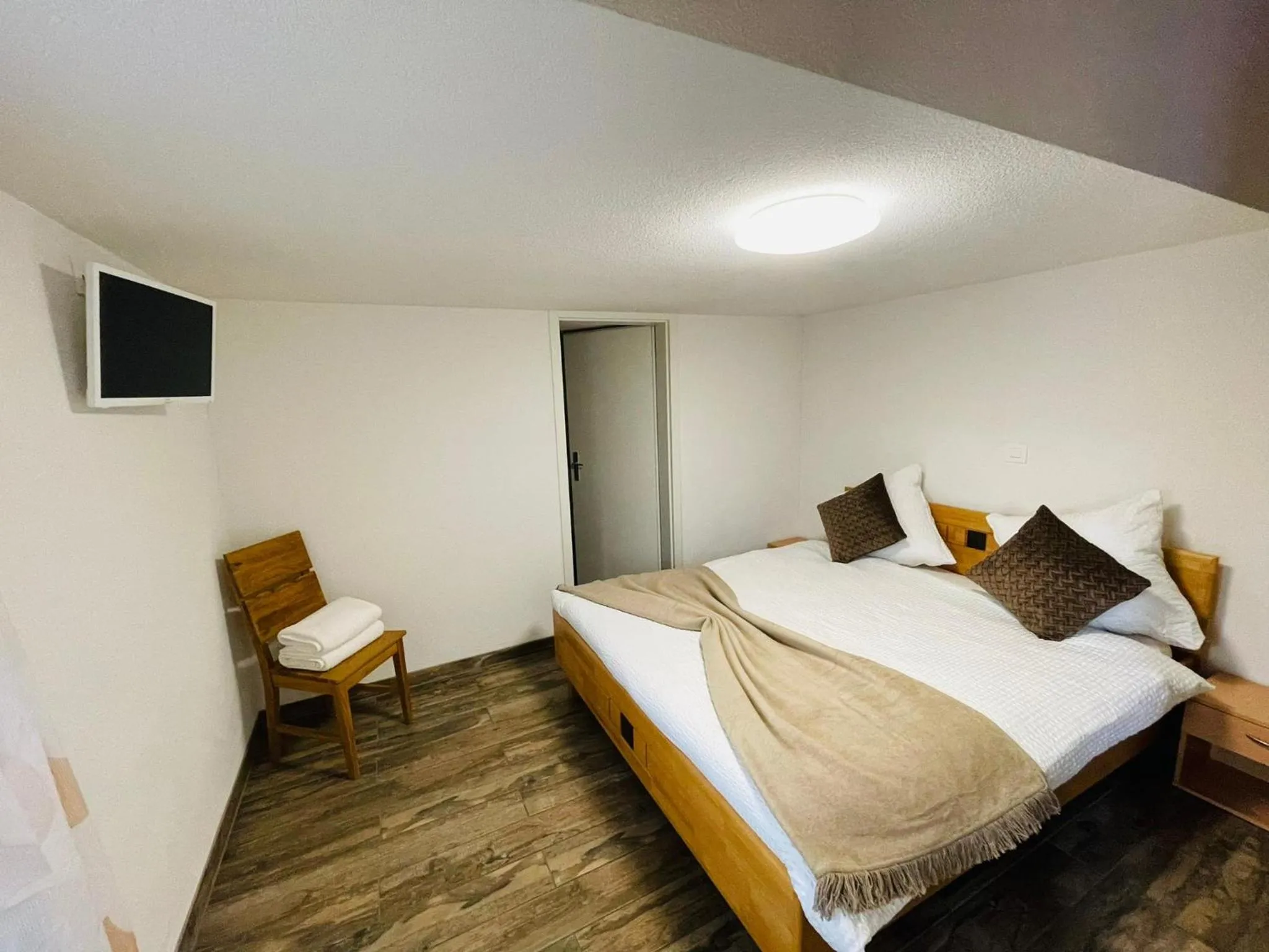 Bed in Swiss Chalet Holidays Ringgenberg